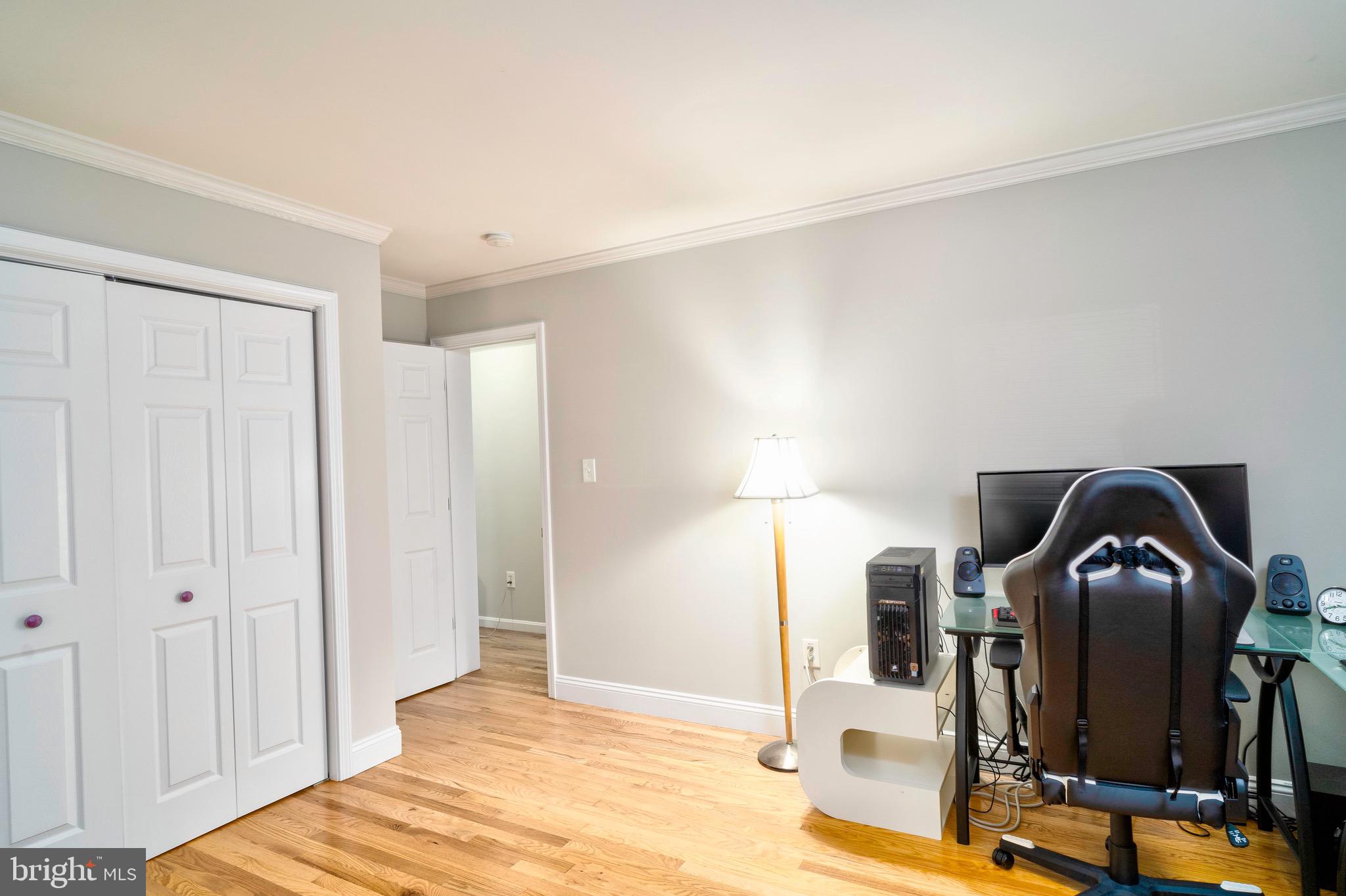 PRESIDENTIAL LAKES - Residential