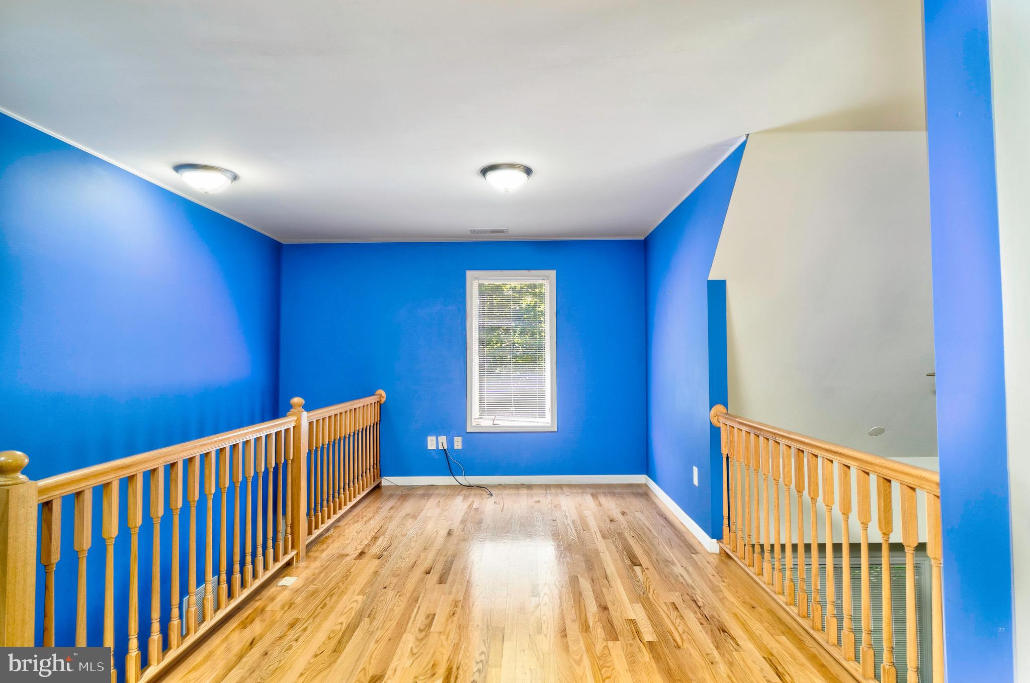 PRESIDENTIAL LAKES - Residential