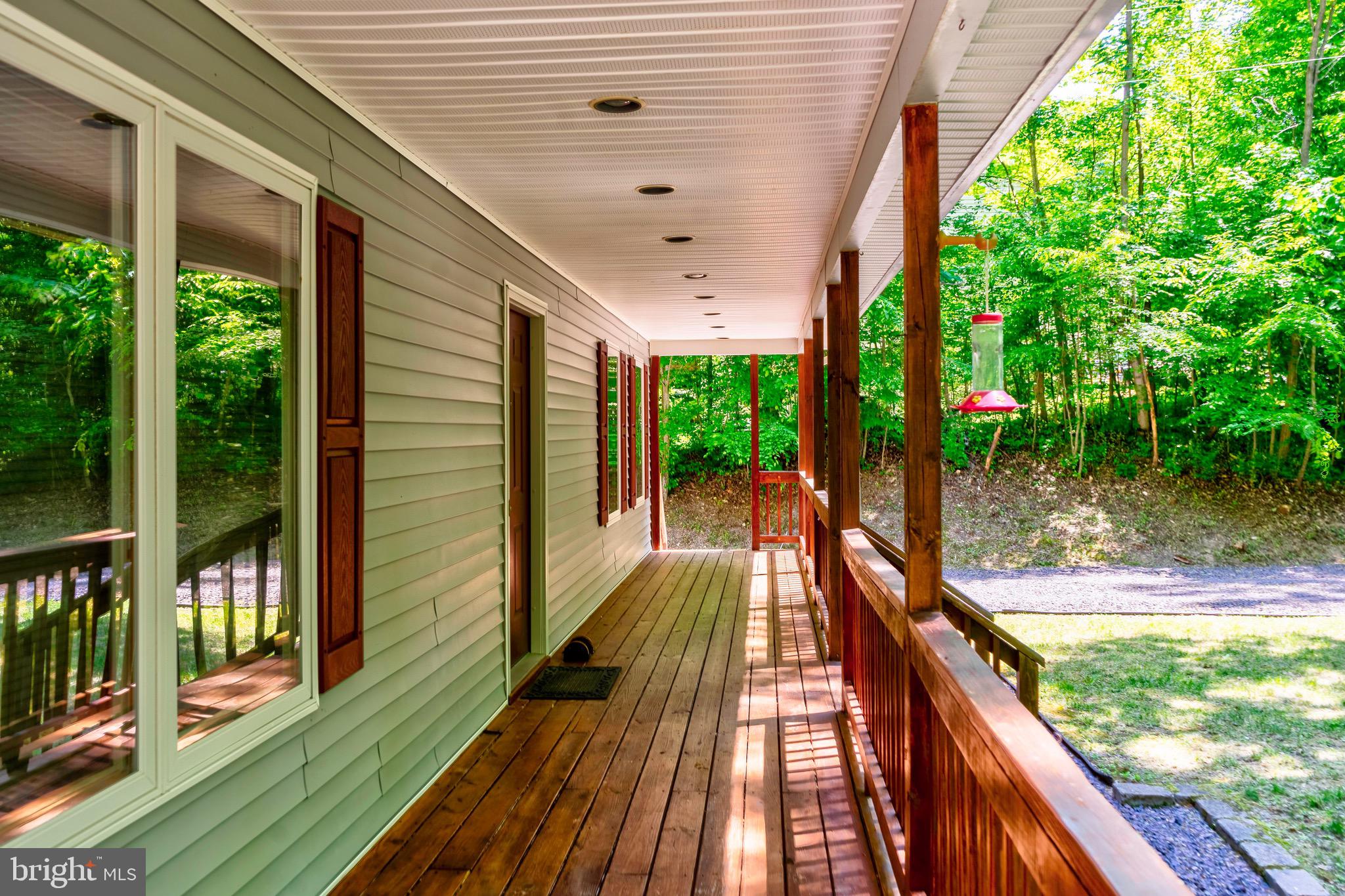 PRESIDENTIAL LAKES - Residential