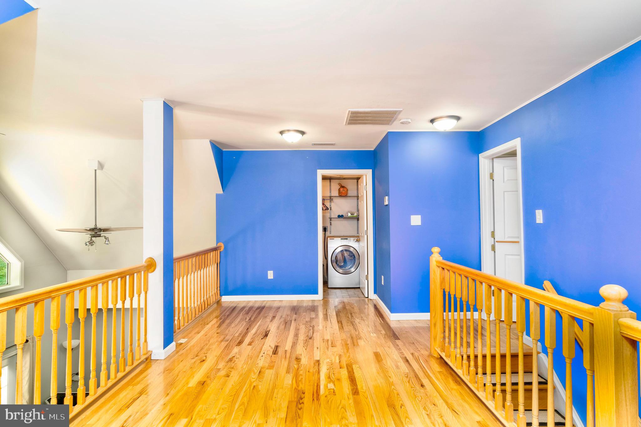 PRESIDENTIAL LAKES - Residential