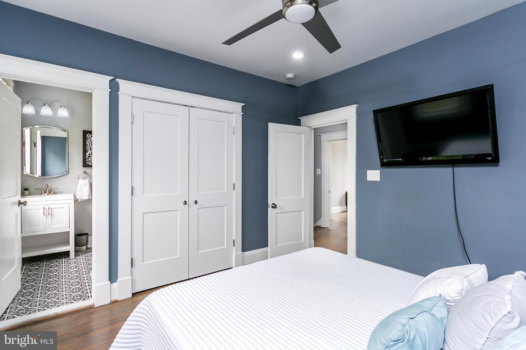 HAMPDEN HISTORIC DISTRICT - Residential