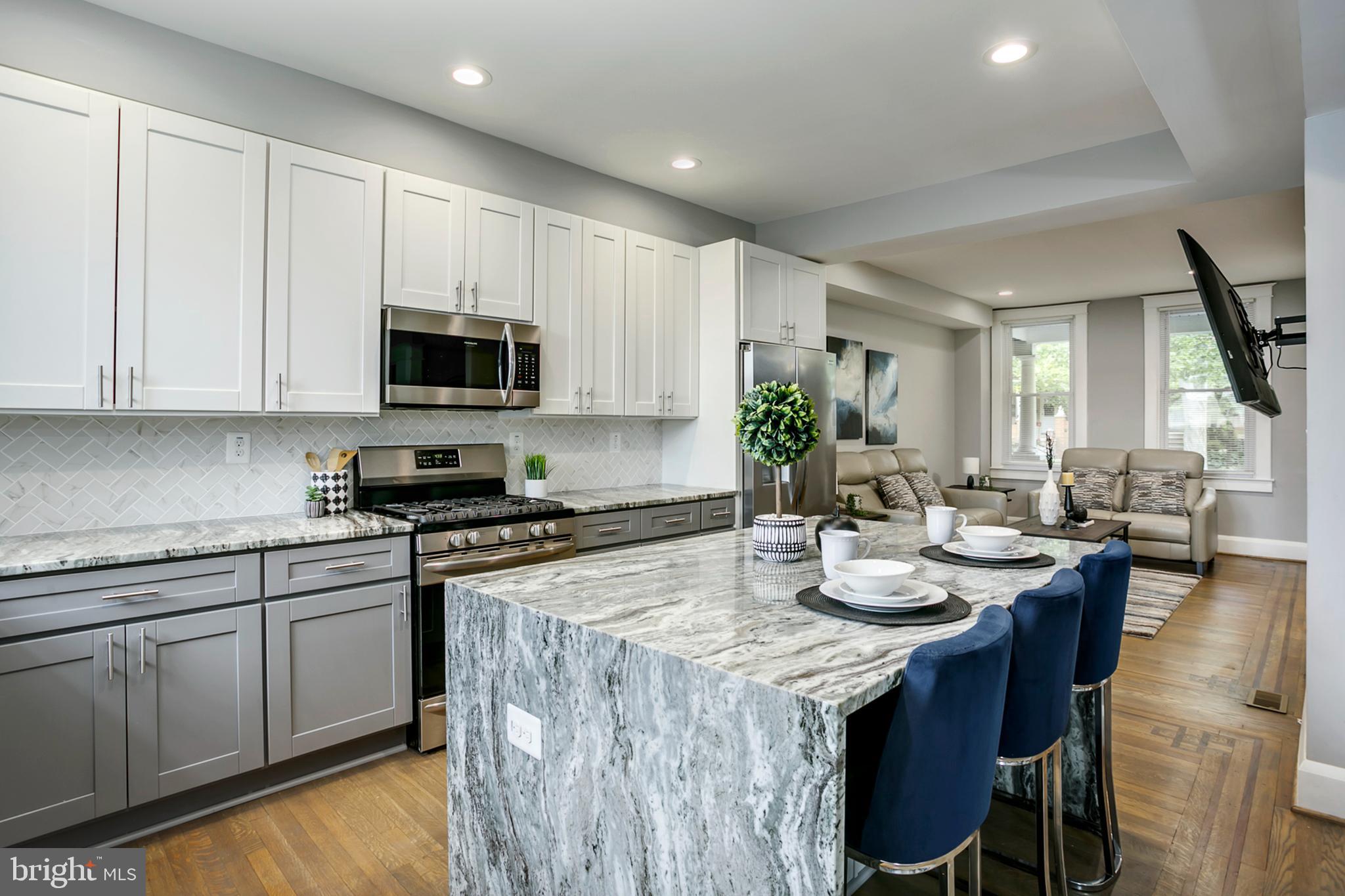 HAMPDEN HISTORIC DISTRICT - Residential