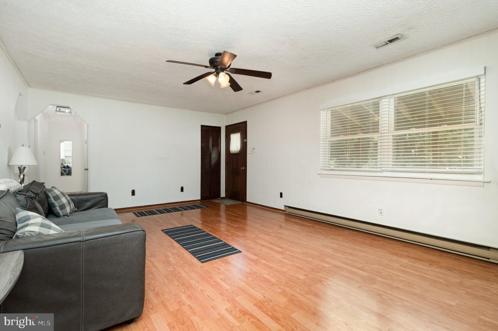 219 CEDAR LANE