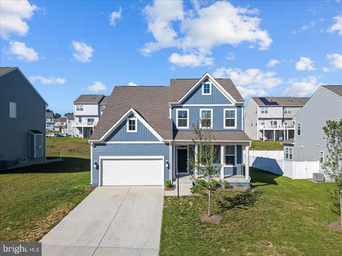 Homes For Sale - 128 Thornton Way<br/> Frederick County, WINCHESTER, VA 22602