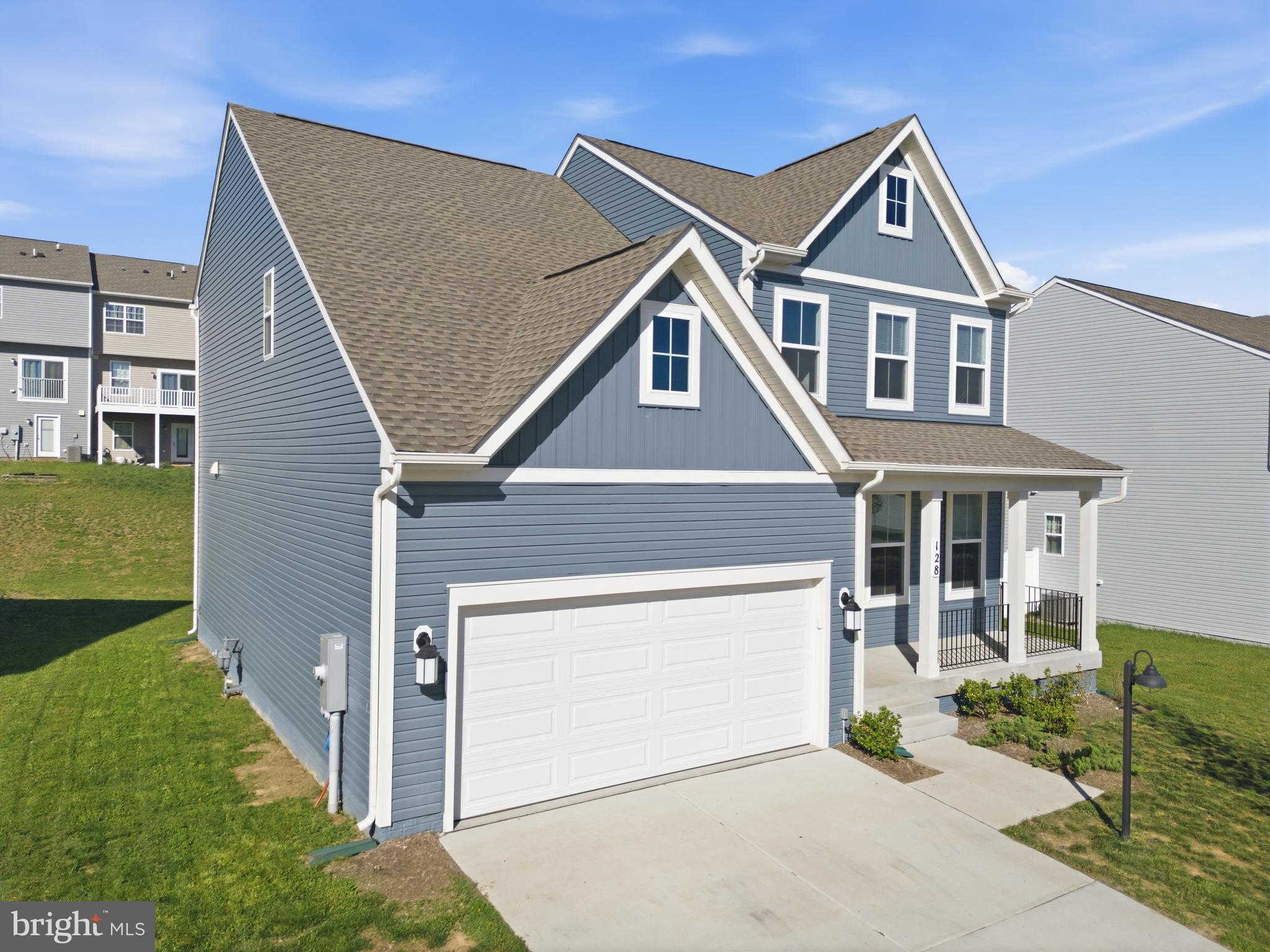 128 THORNTON WAY