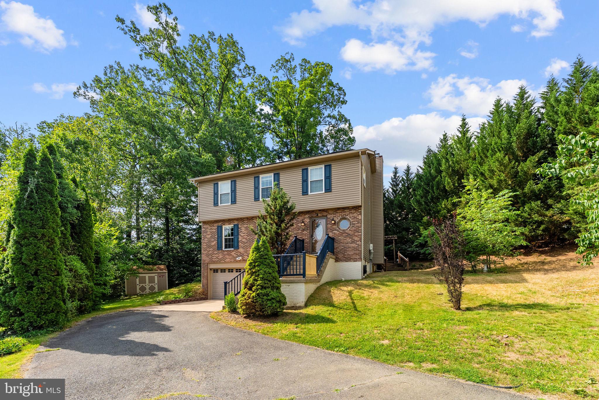 18252 LINTON COURT