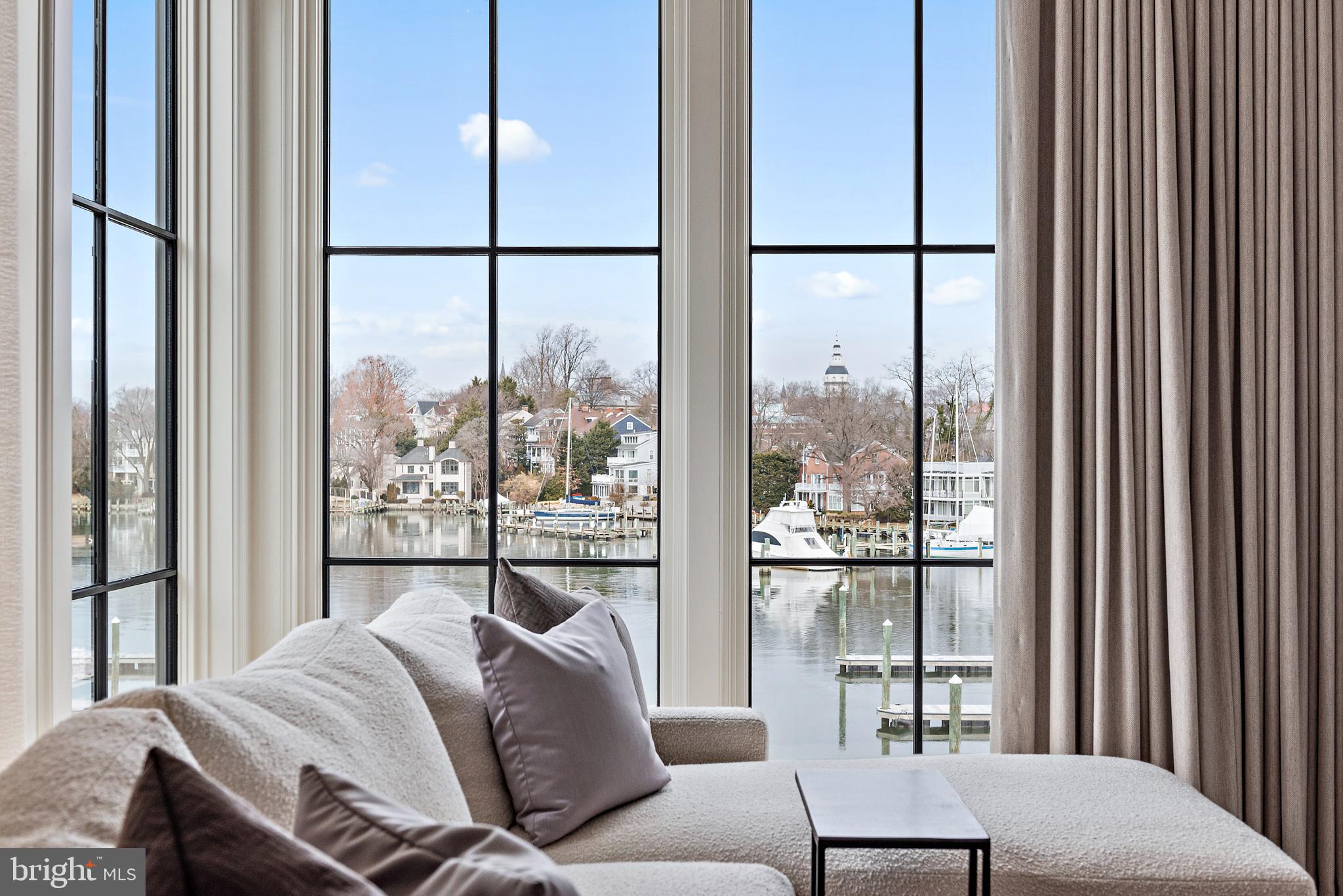 EASTPORT - Residential