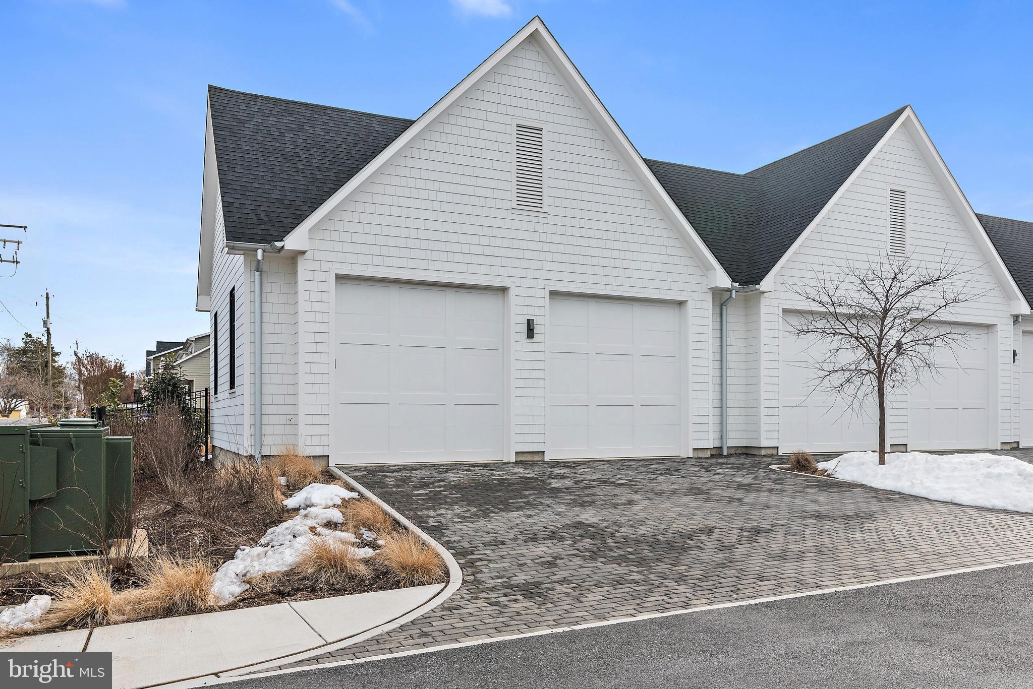 EASTPORT - Residential