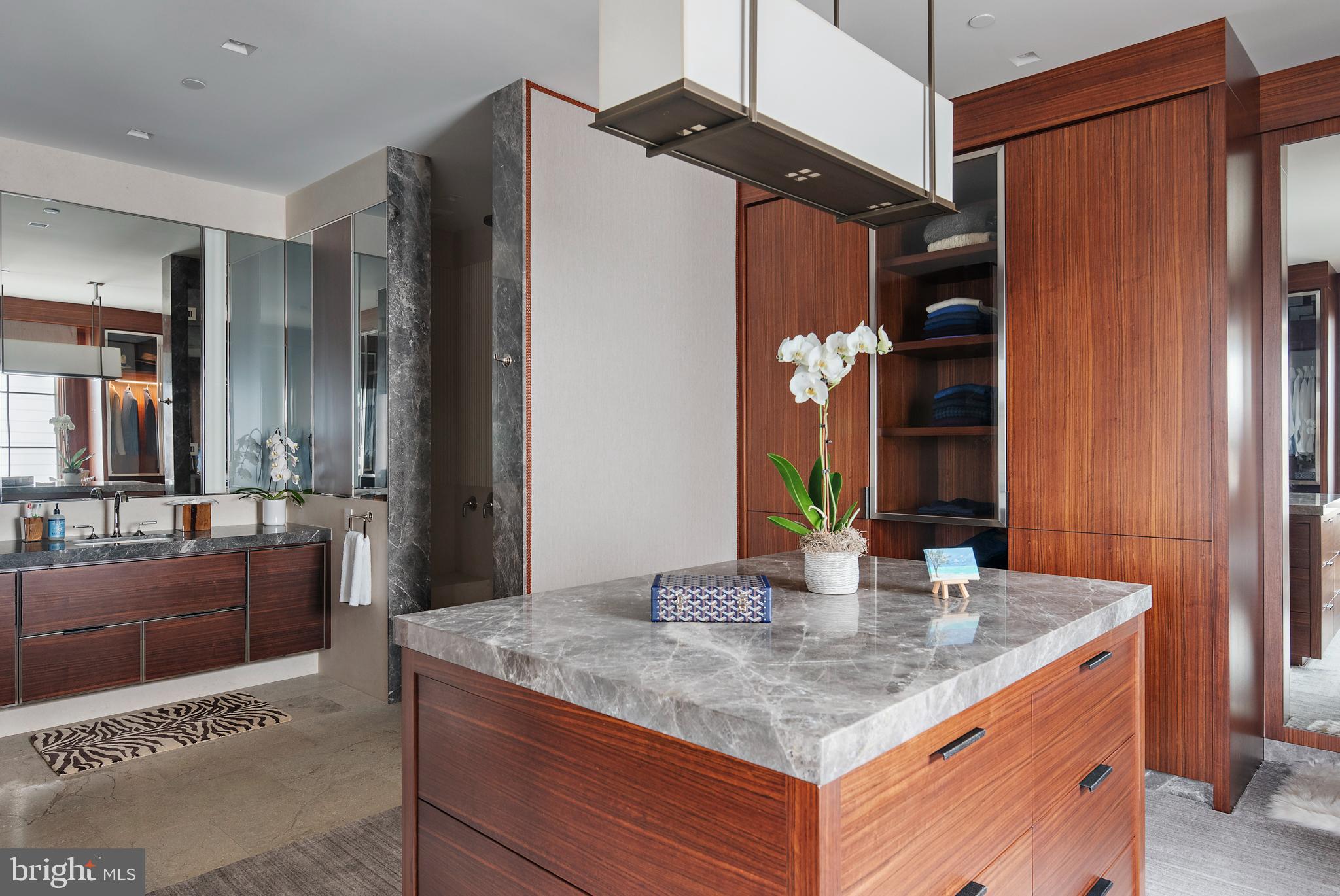 EASTPORT - Residential