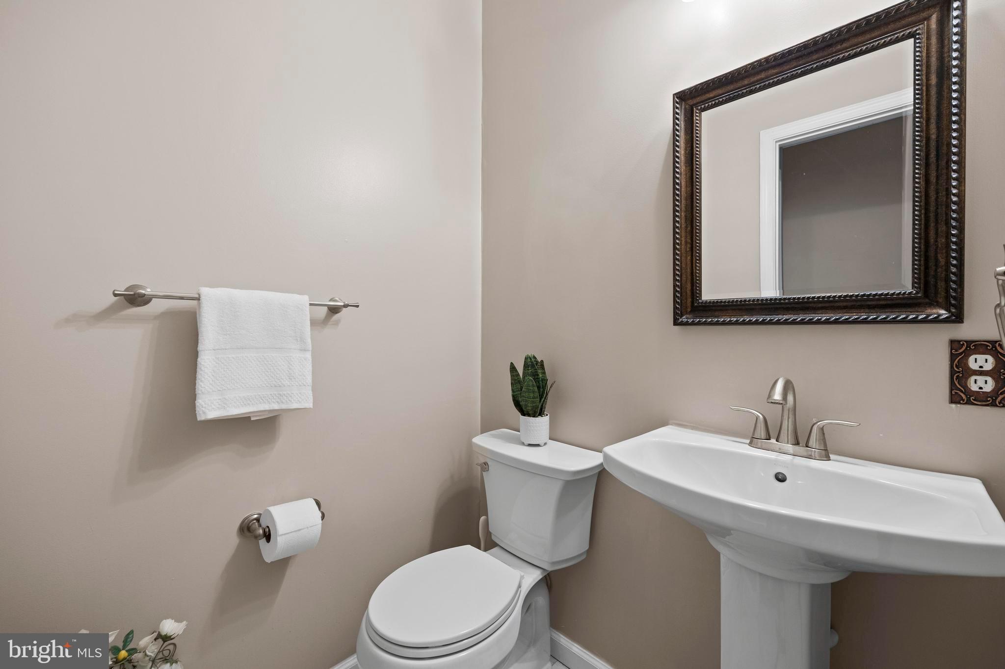 GREAT FALLS OVERLOOK - Residential