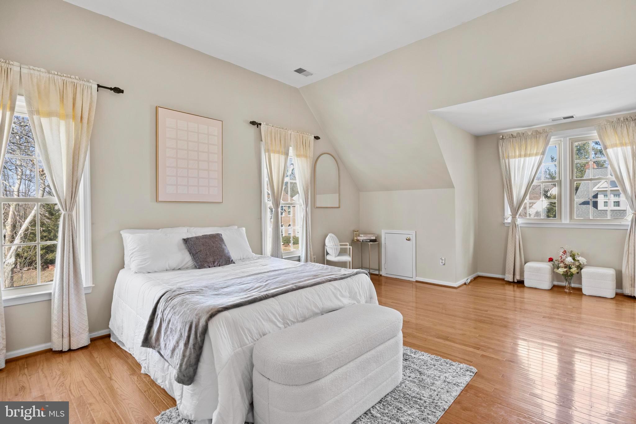 GREAT FALLS OVERLOOK - Residential