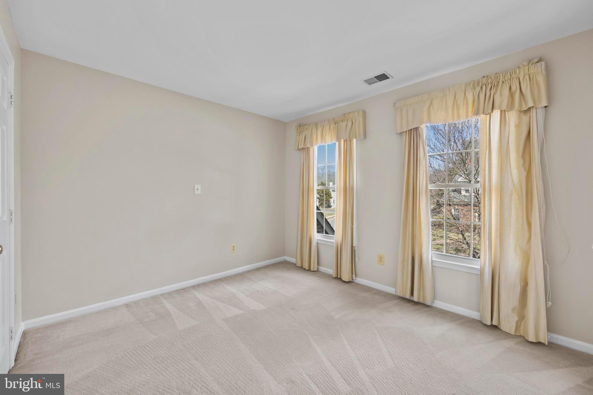 GREAT FALLS OVERLOOK - Residential