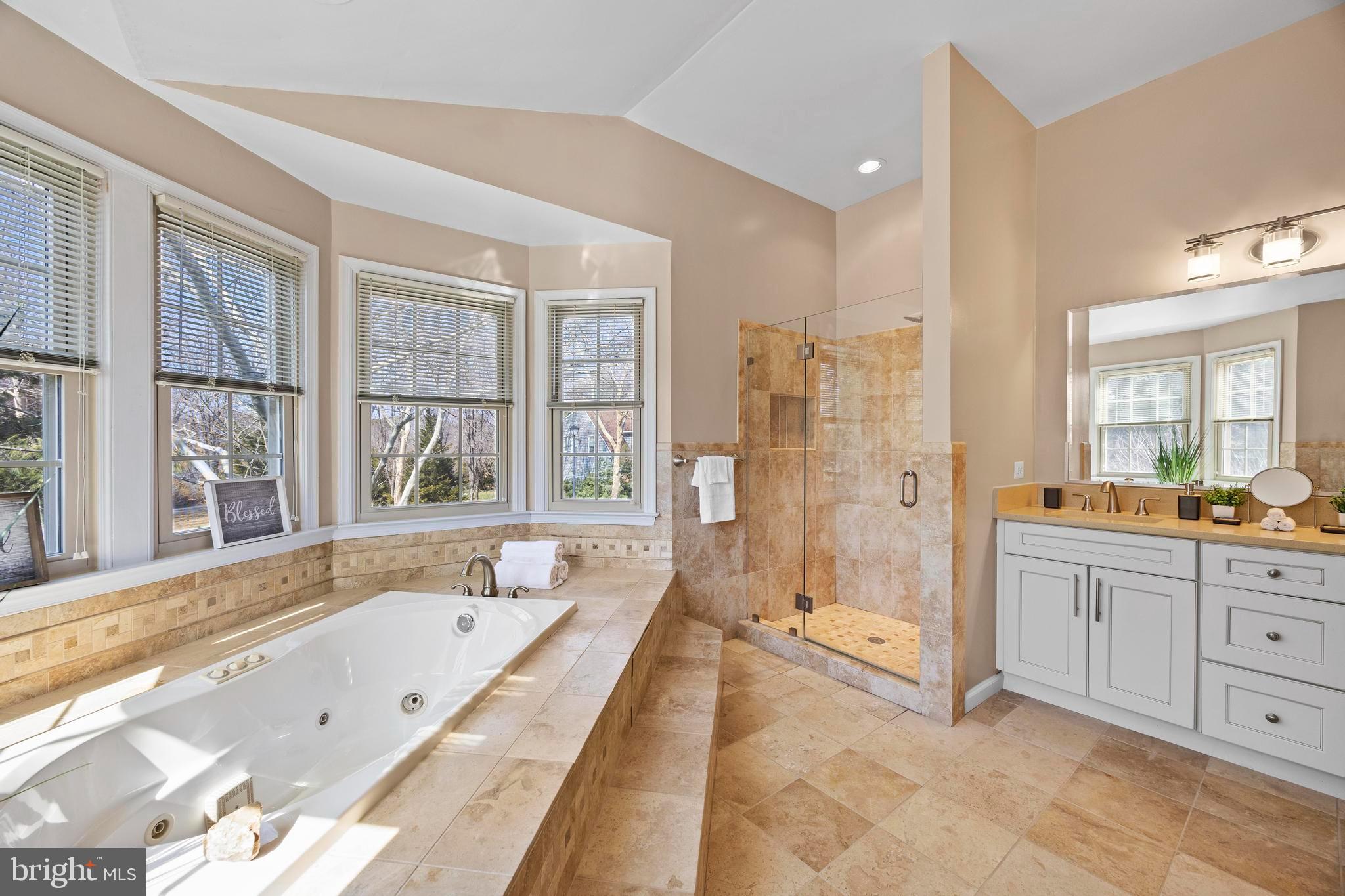 GREAT FALLS OVERLOOK - Residential