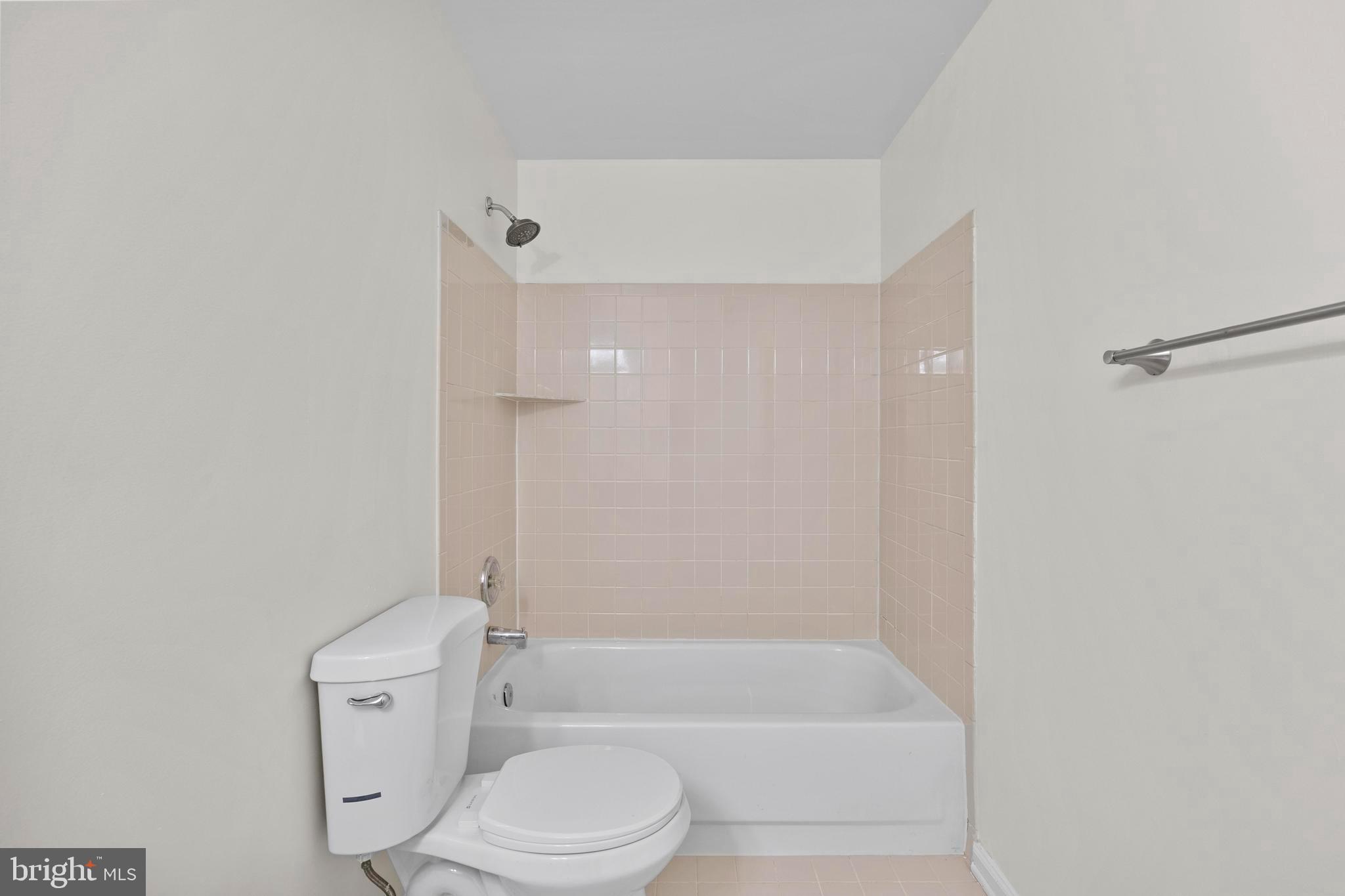 GREAT FALLS OVERLOOK - Residential