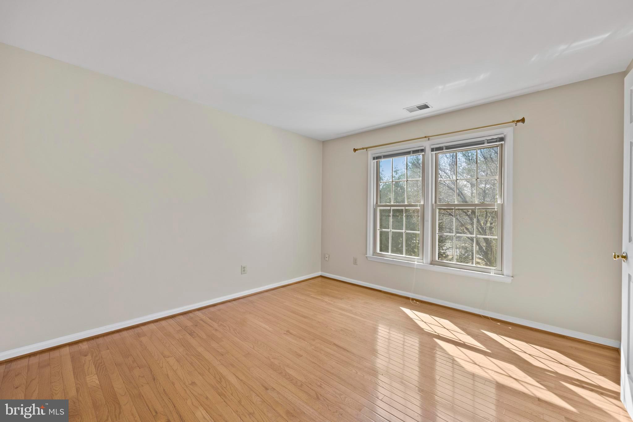 GREAT FALLS OVERLOOK - Residential