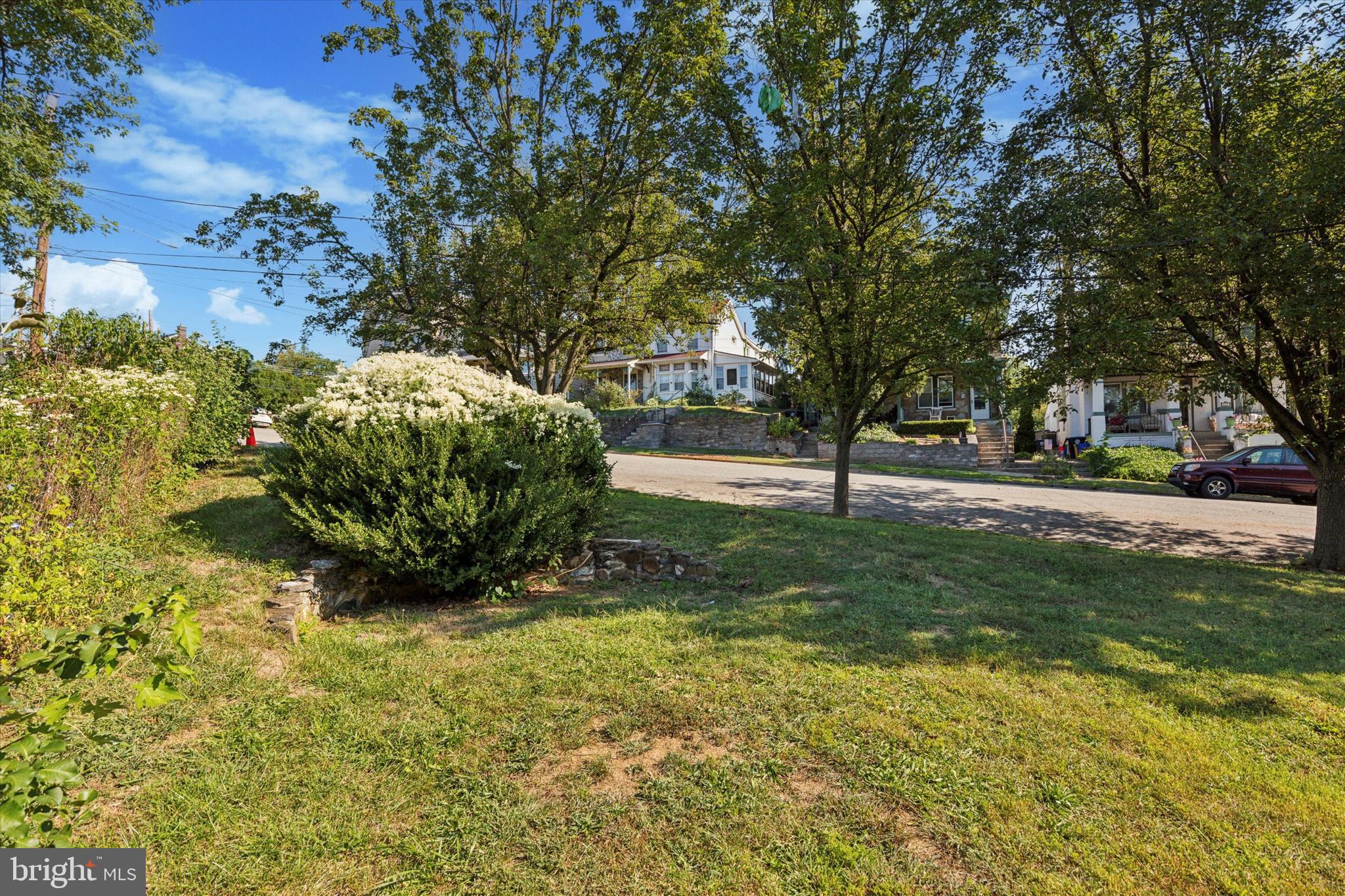 CONSHOHOCKEN - Residential