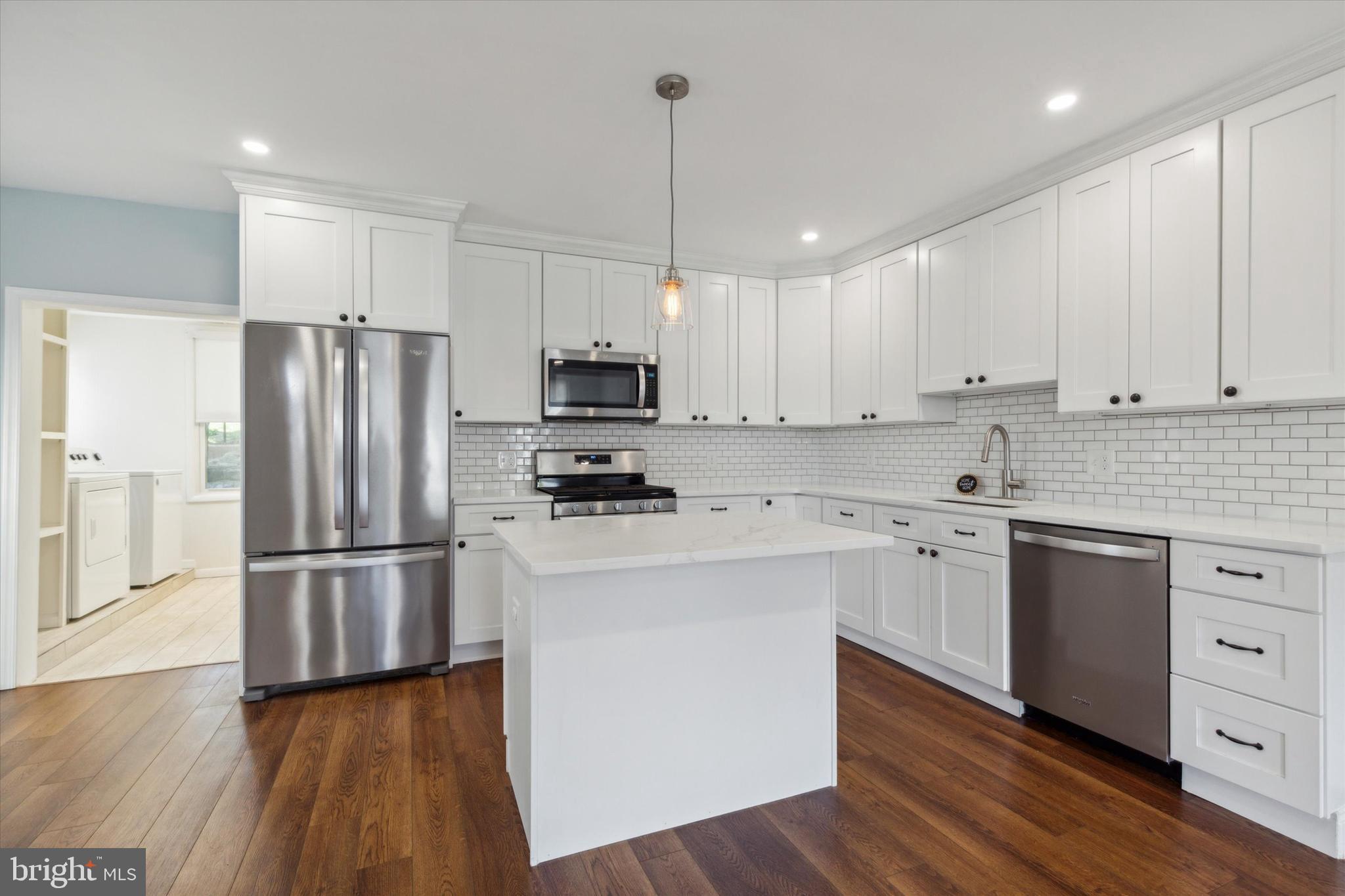 CONSHOHOCKEN - Residential