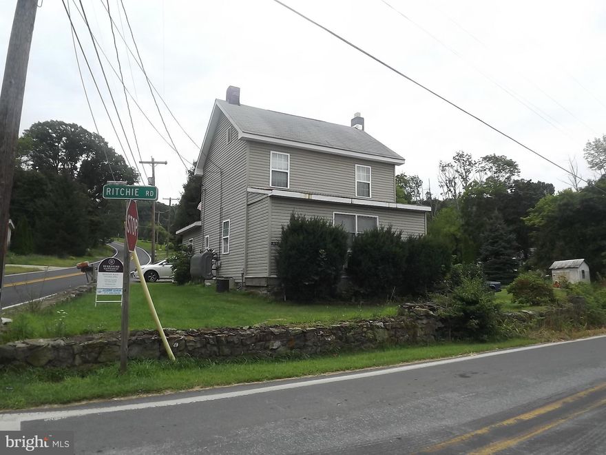 Great home on a large lot, really nice kitchen with LOTS of extras!  Oversized garage and 2 storage sheds, natural pond and spring, lovely rear deck, additional parking for 2+ cars!  Home needs some TLC - but a really great opportunity to own your own home!