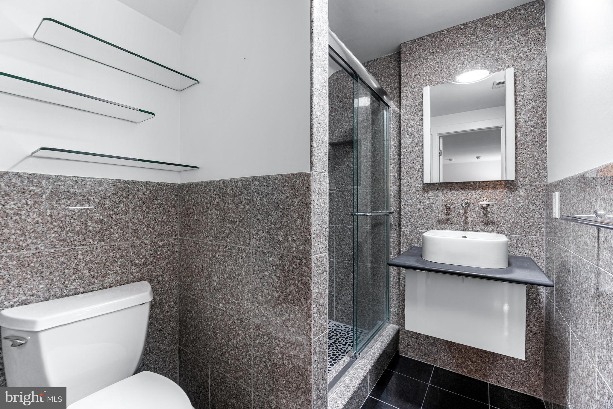 ROCKLAND - Residential