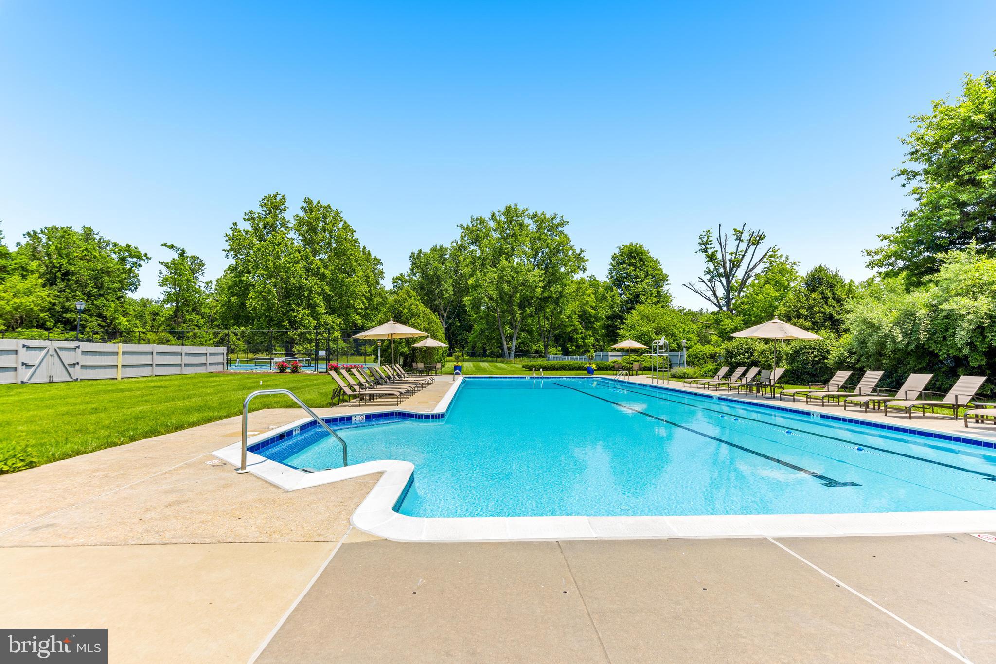 ROCKLAND - Residential