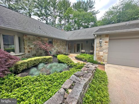 5 TALL TREE COURT BALTIMORE MD 21208