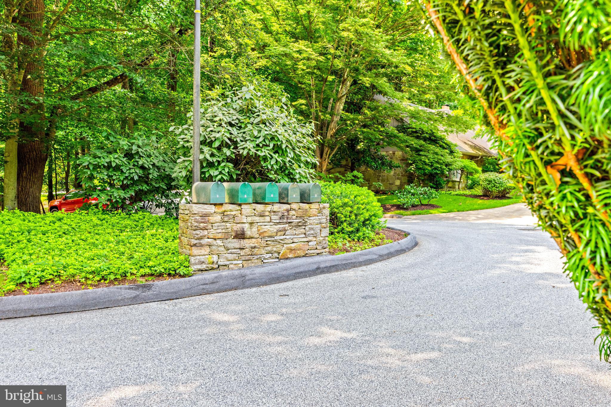 ROCKLAND - Residential