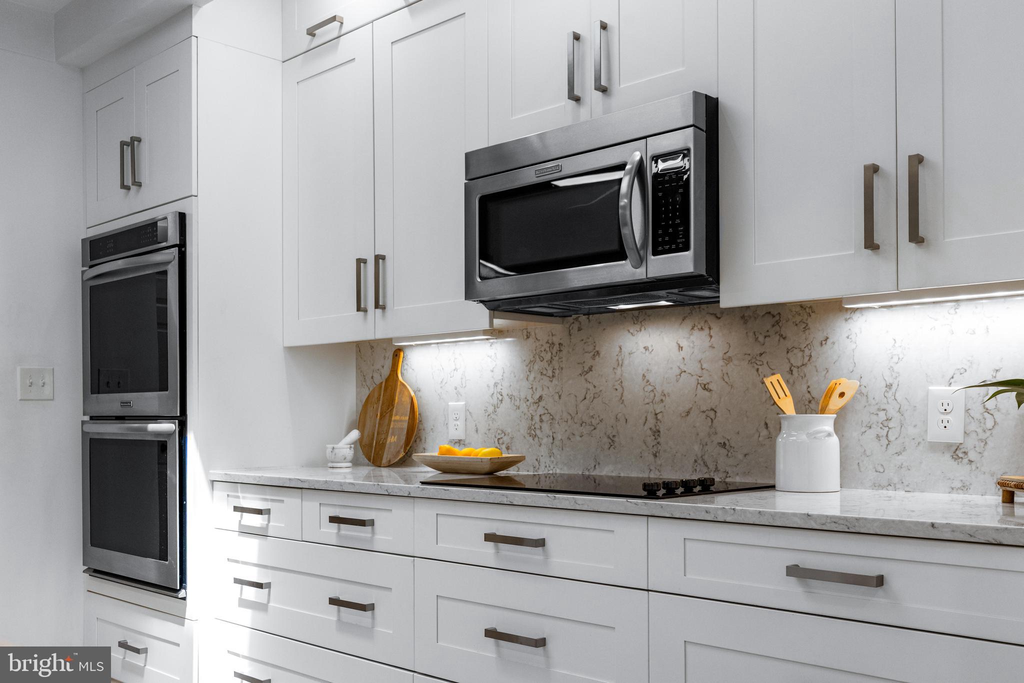 ROCKLAND - Residential