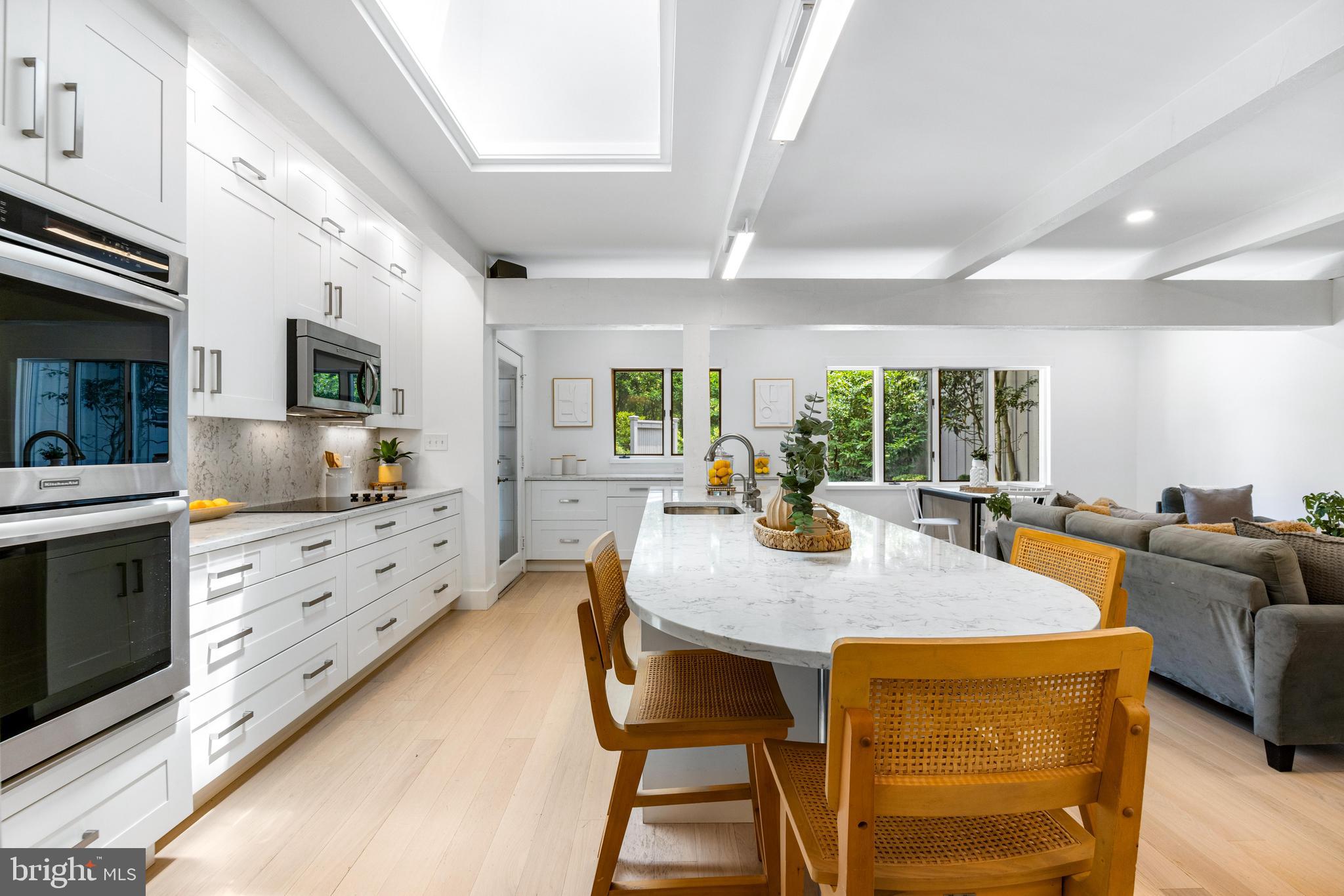 ROCKLAND - Residential