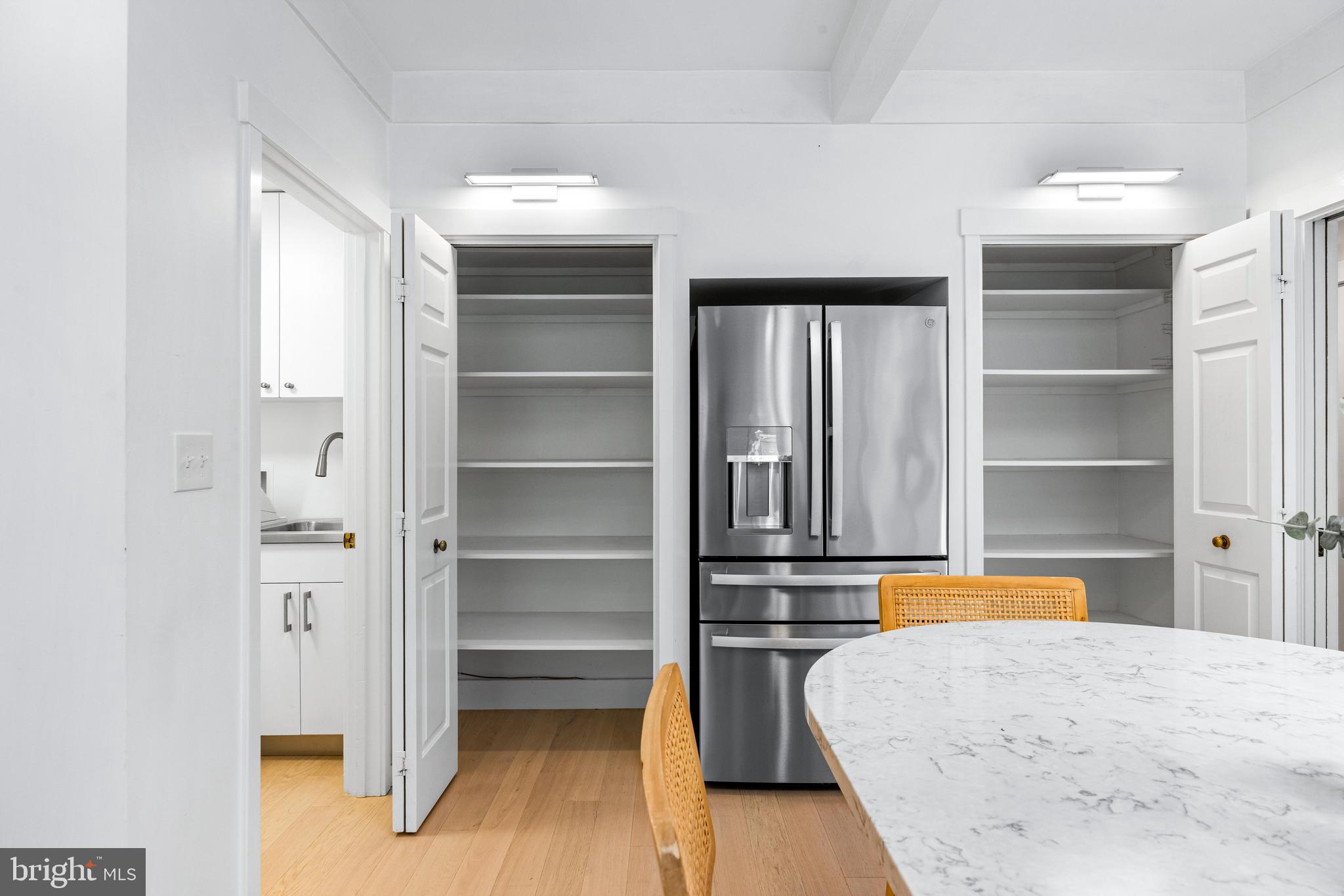 ROCKLAND - Residential