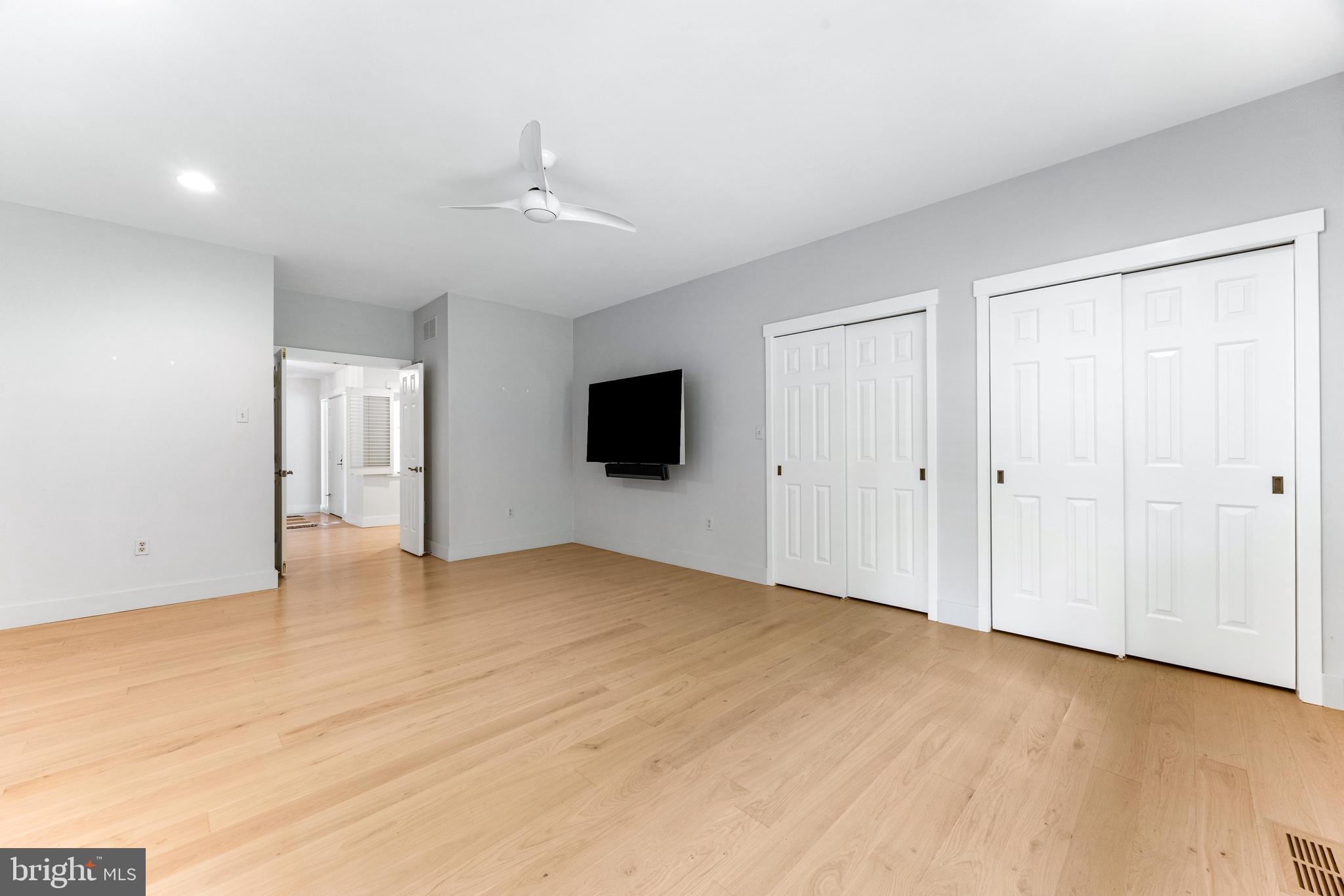 ROCKLAND - Residential