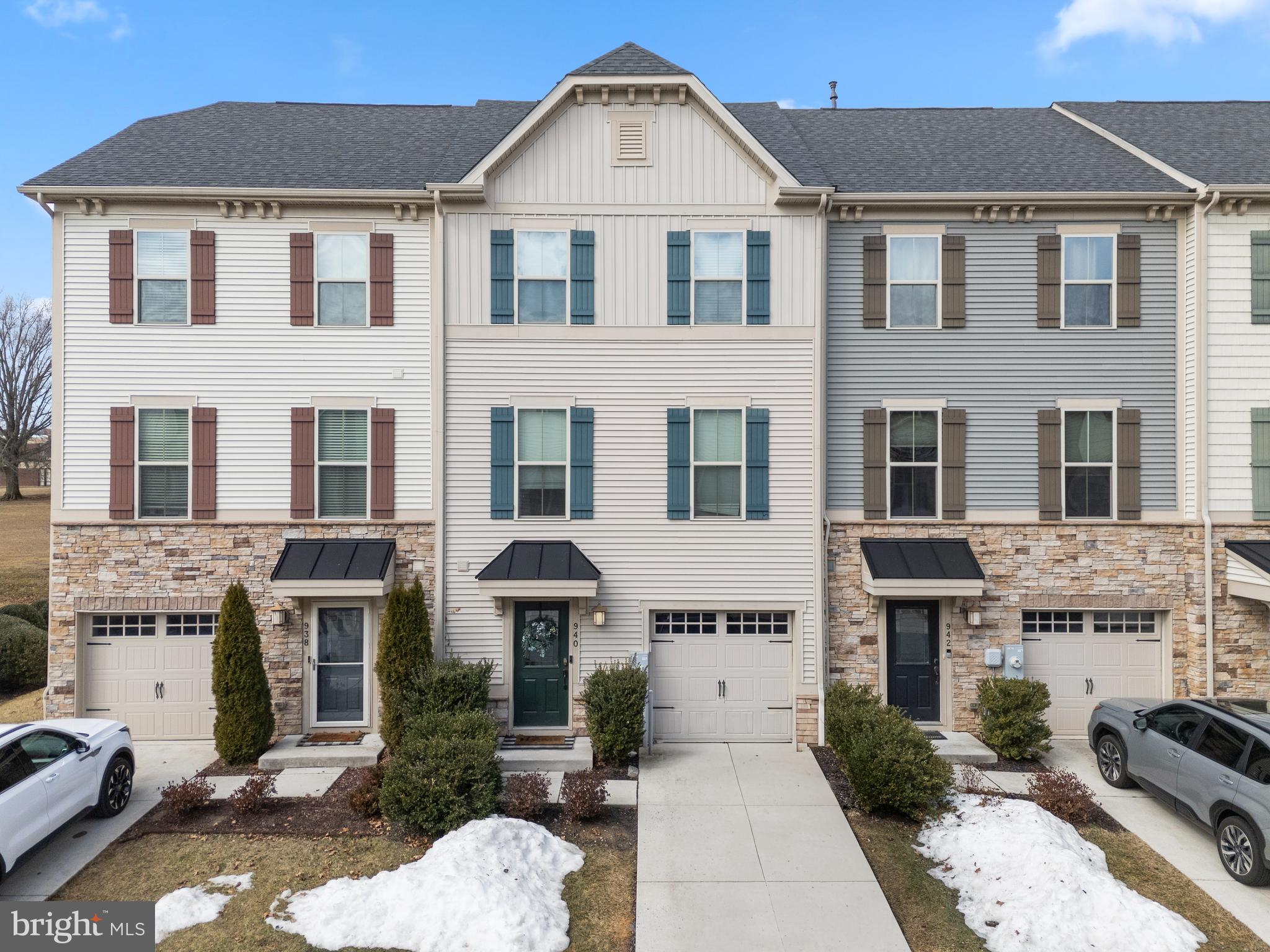 TOWNES AT BYNUM RUN - Residential