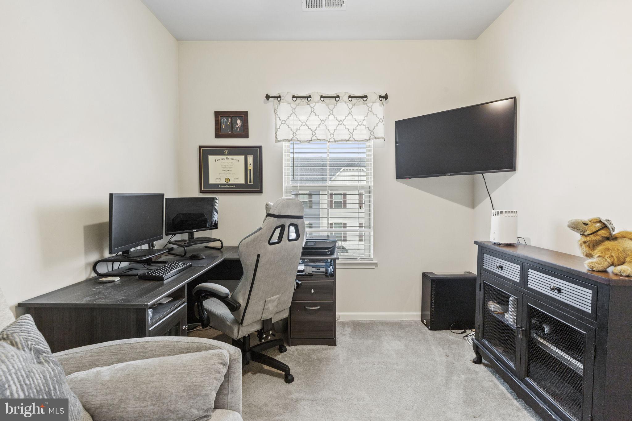 TOWNES AT BYNUM RUN - Residential