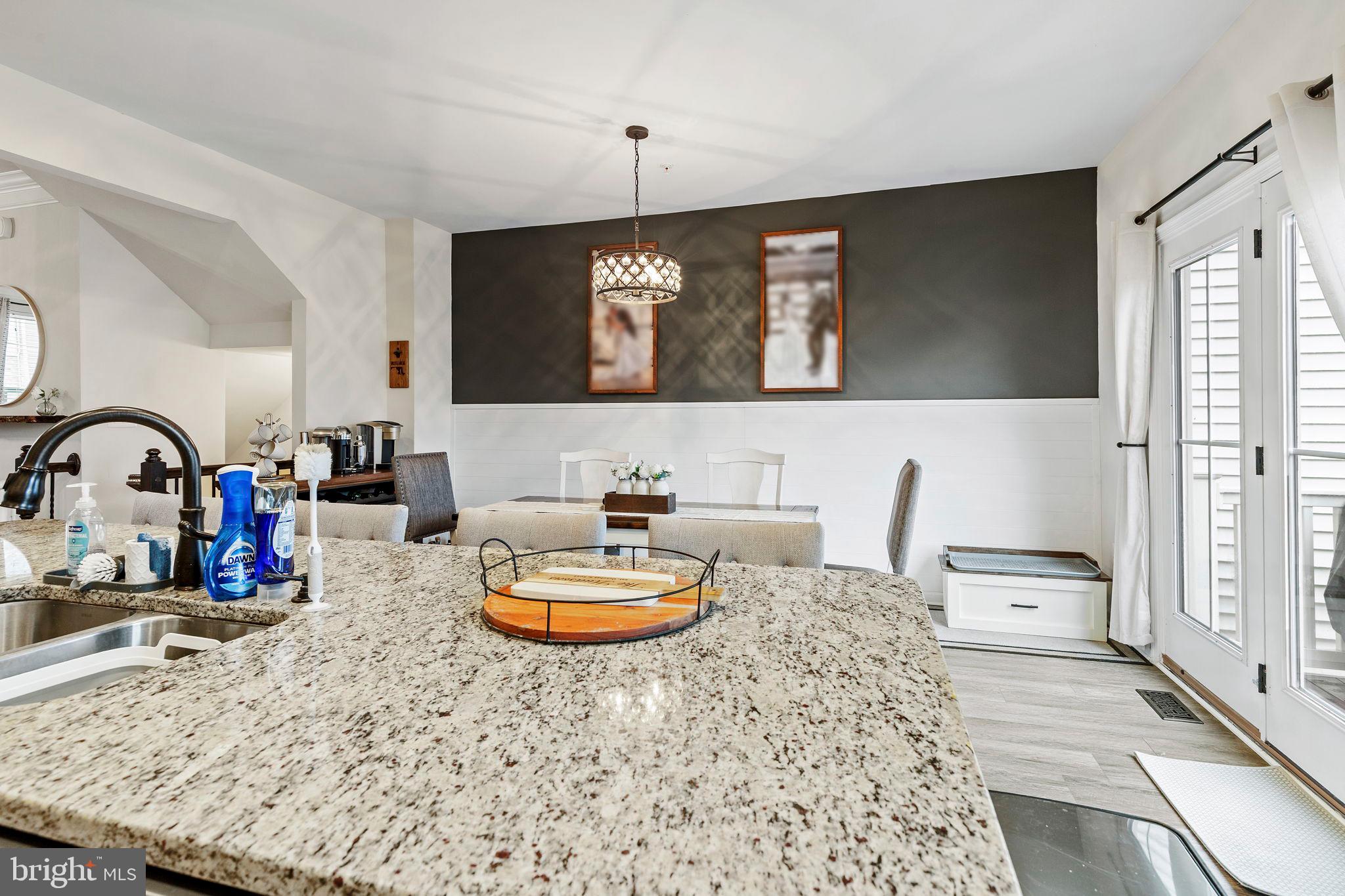 TOWNES AT BYNUM RUN - Residential