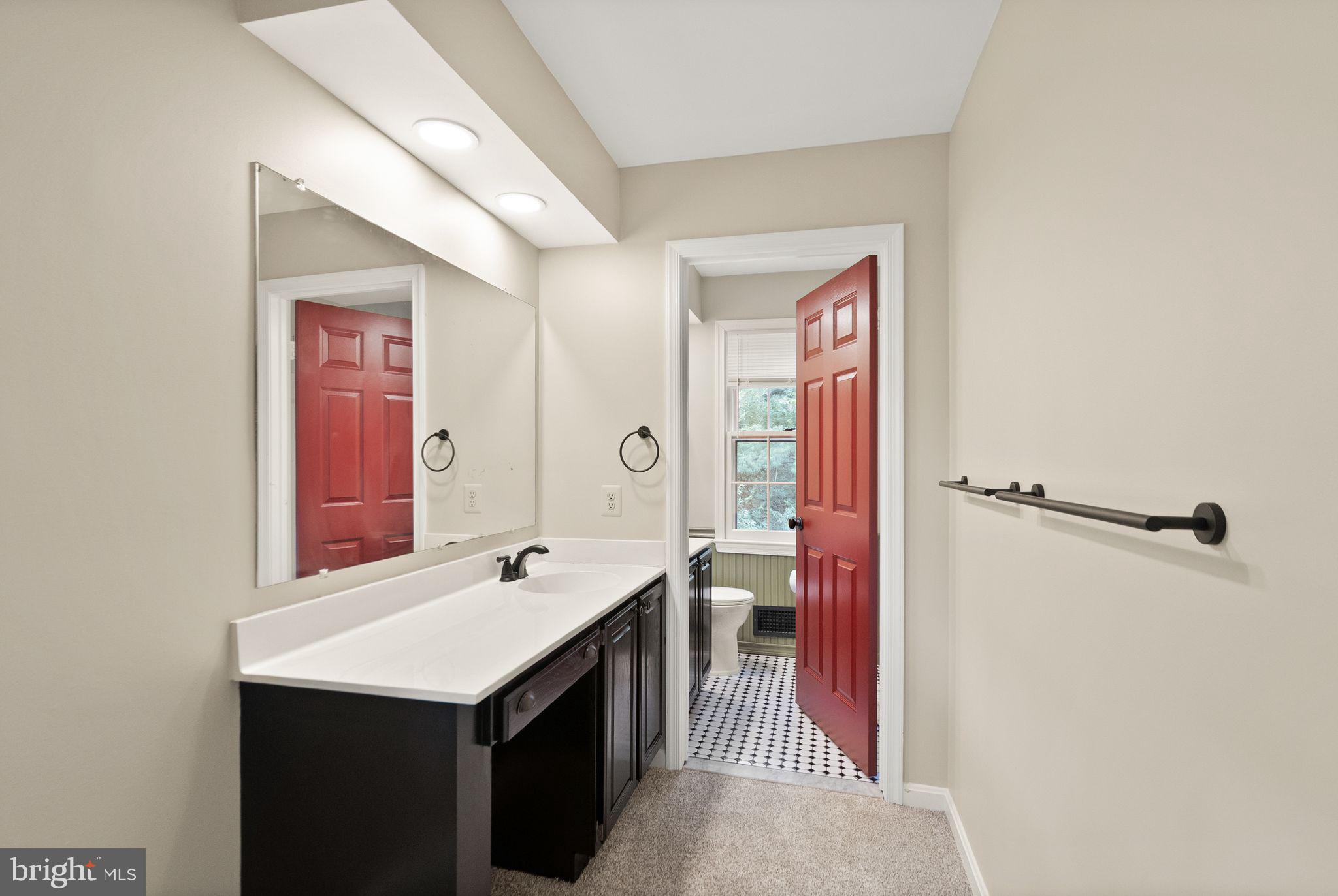 RESTON - Residential