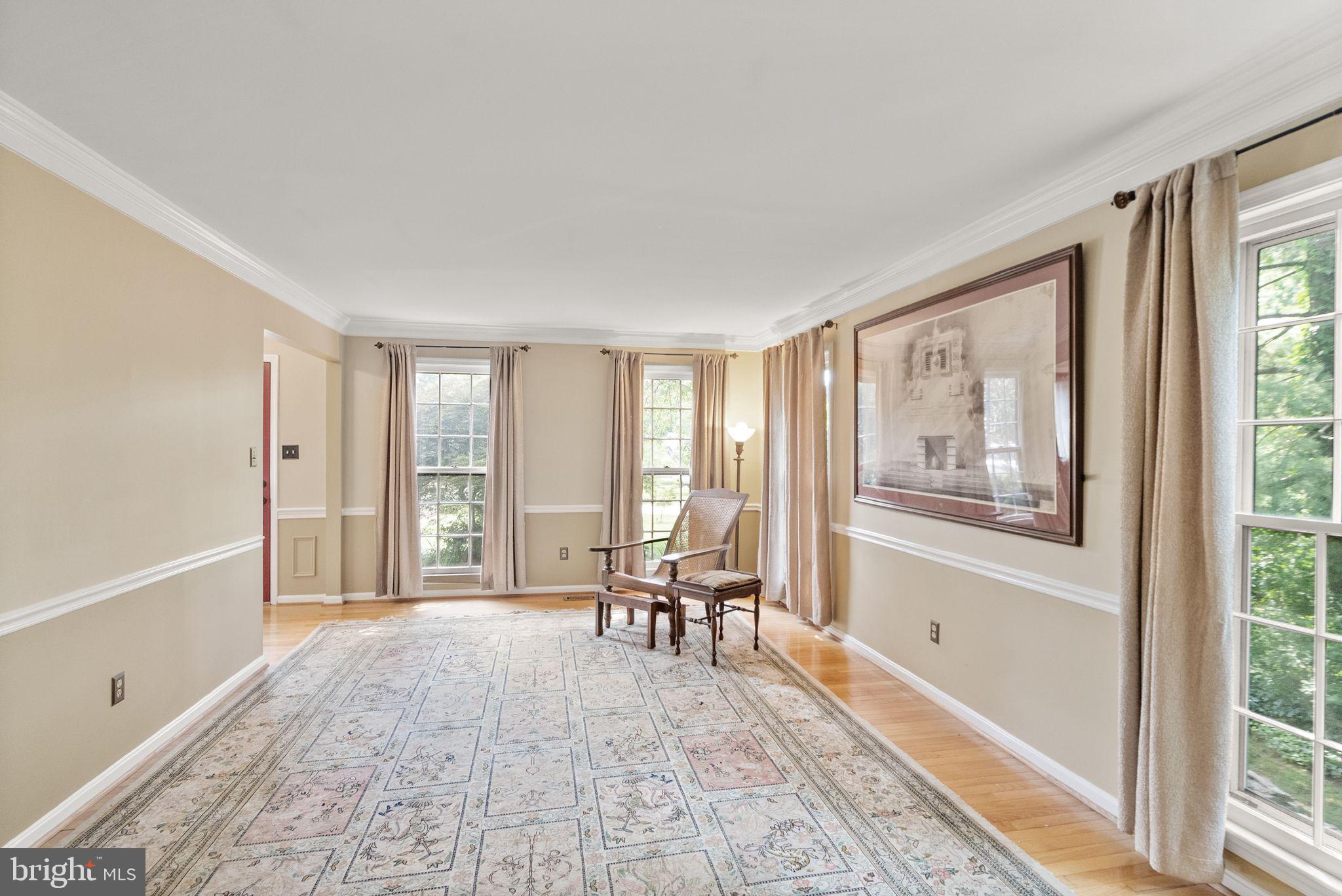 RESTON - Residential