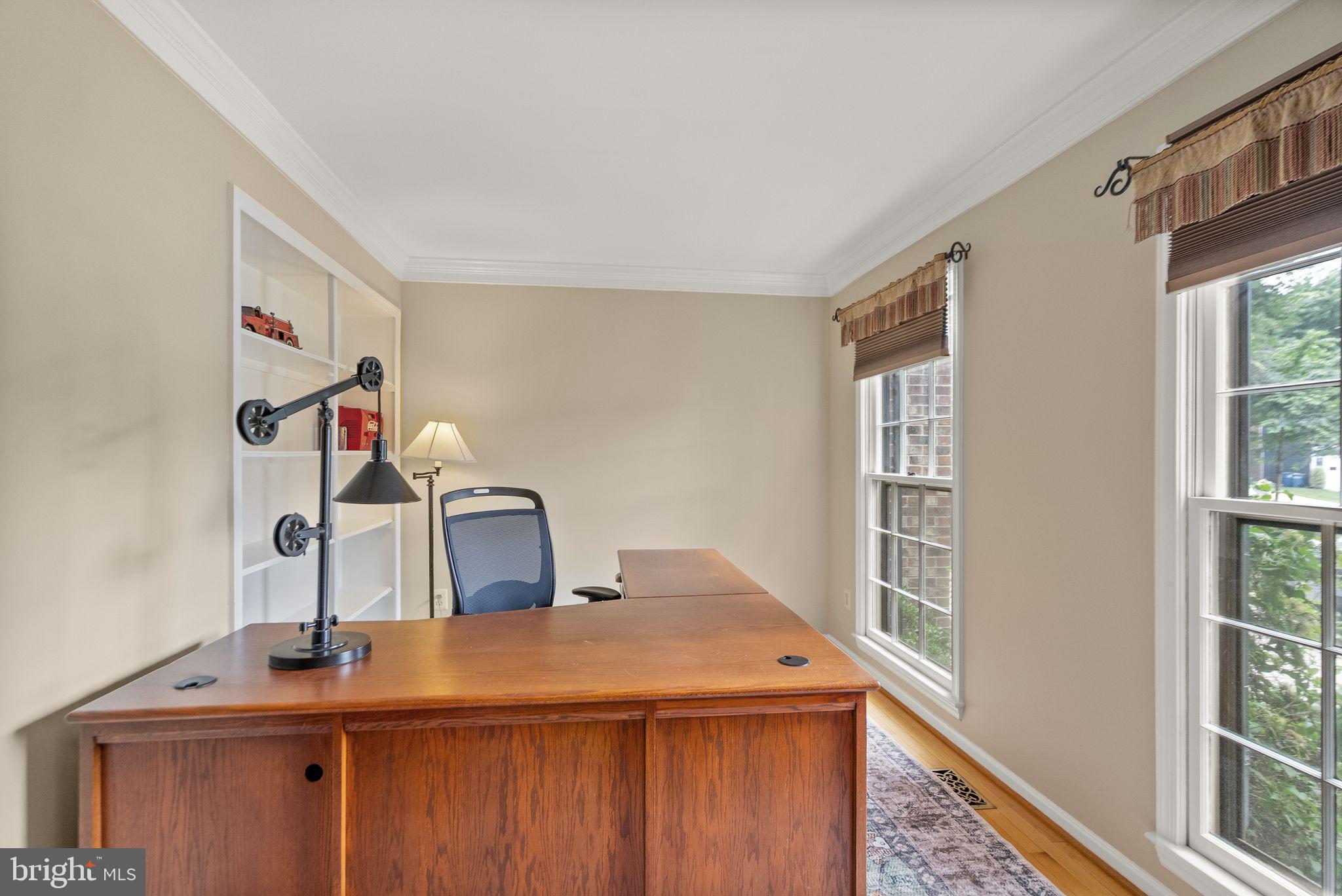 RESTON - Residential