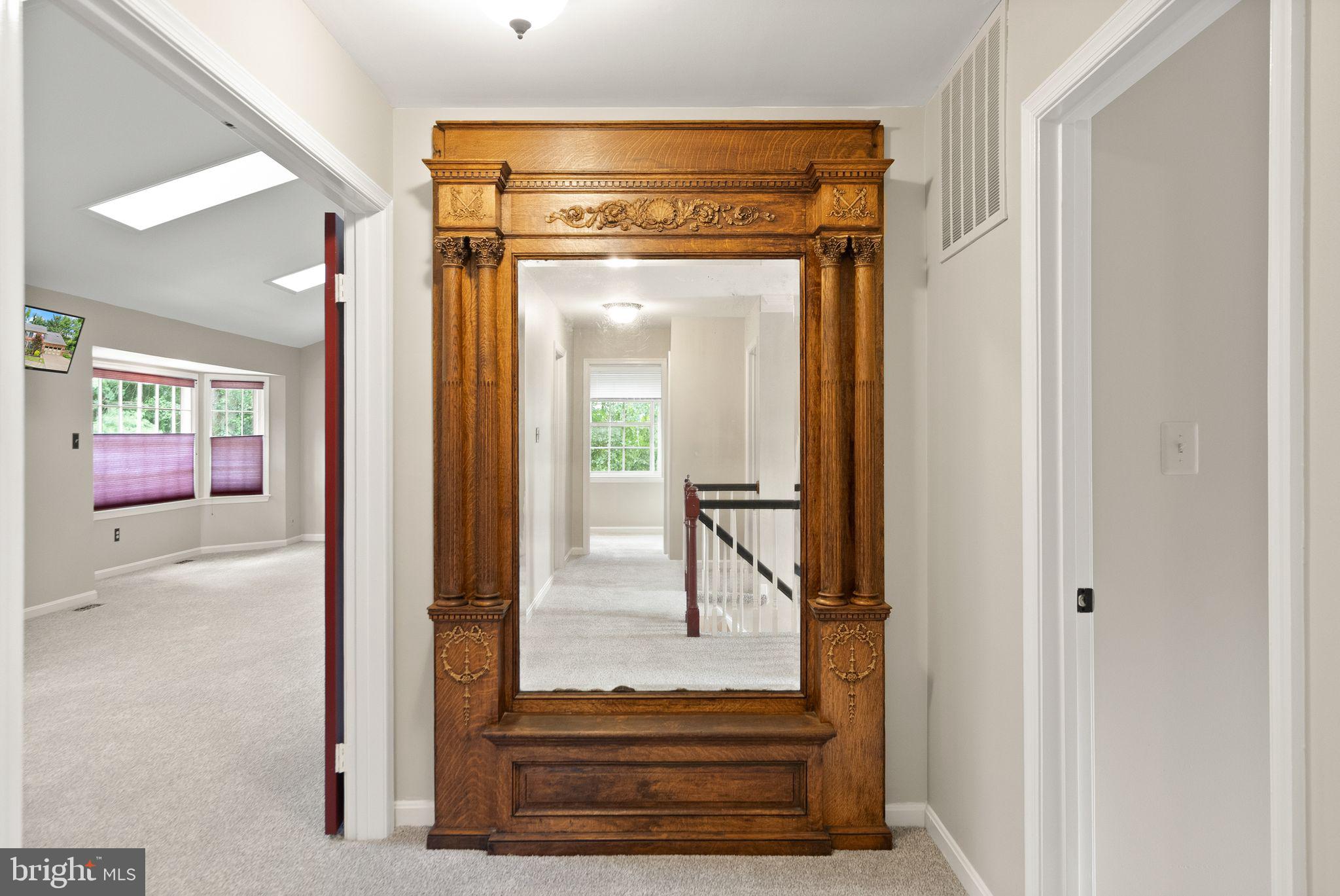 RESTON - Residential