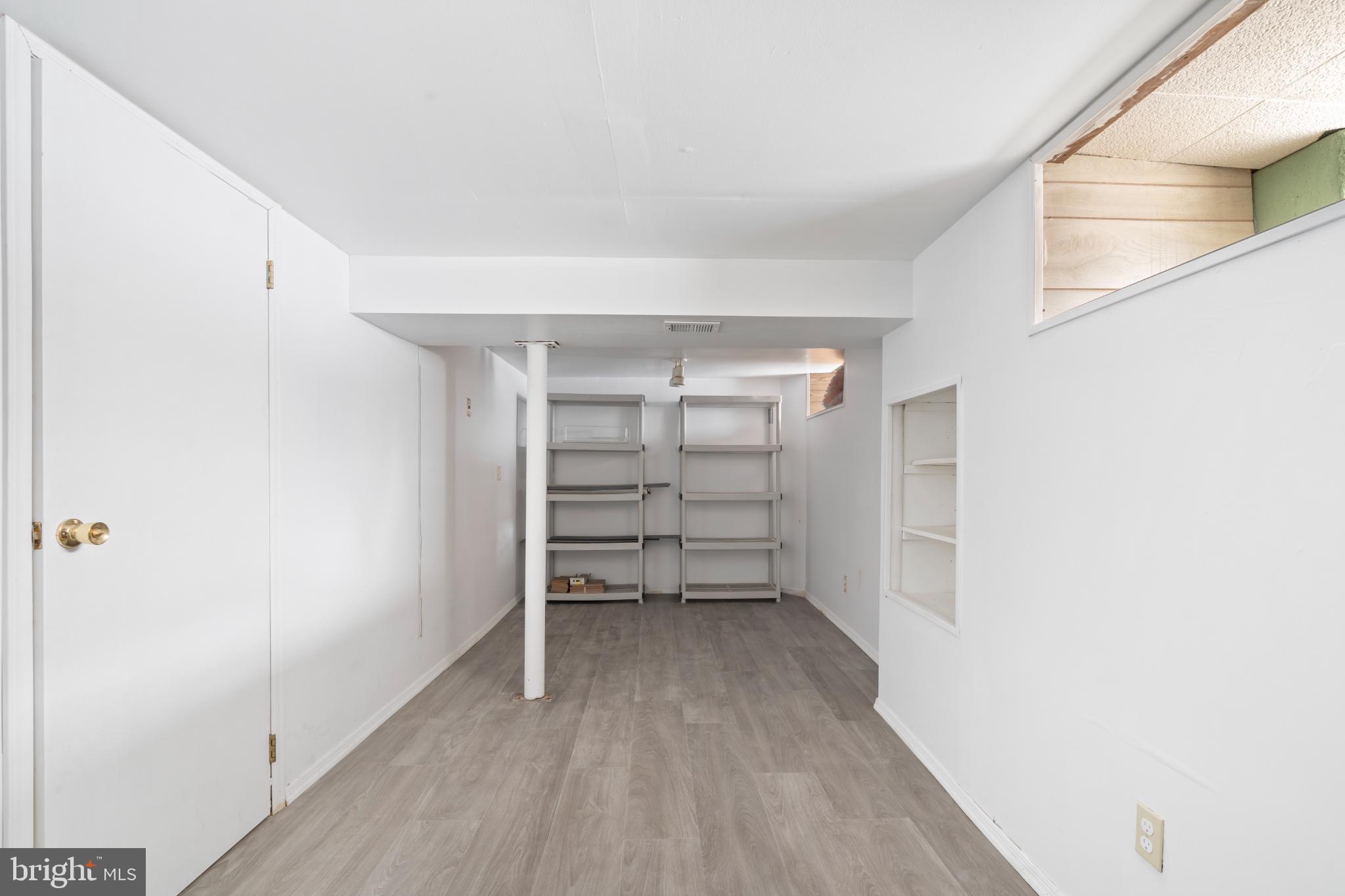 HIDDEN CREEK - Residential