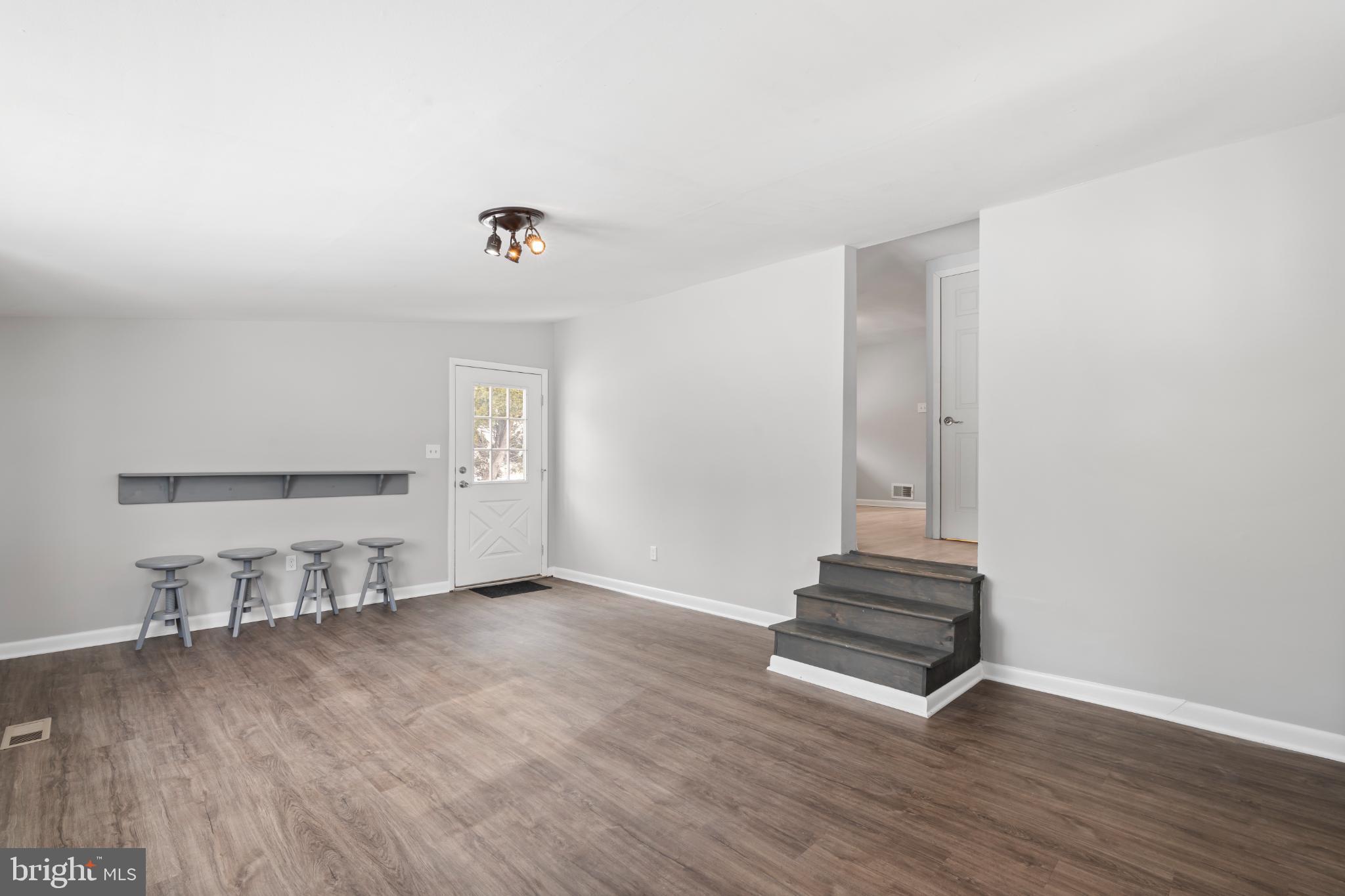 HIDDEN CREEK - Residential