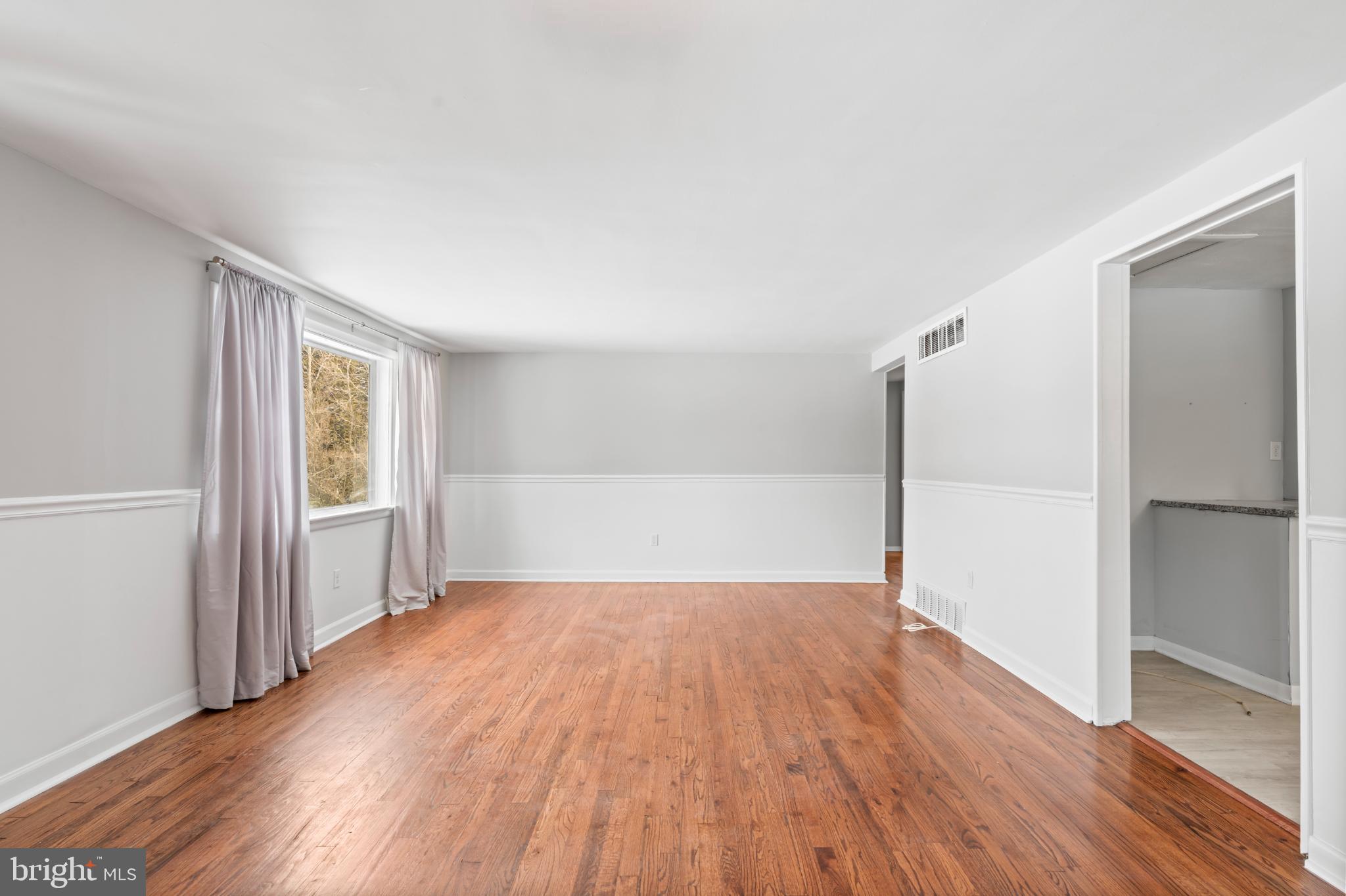 HIDDEN CREEK - Residential