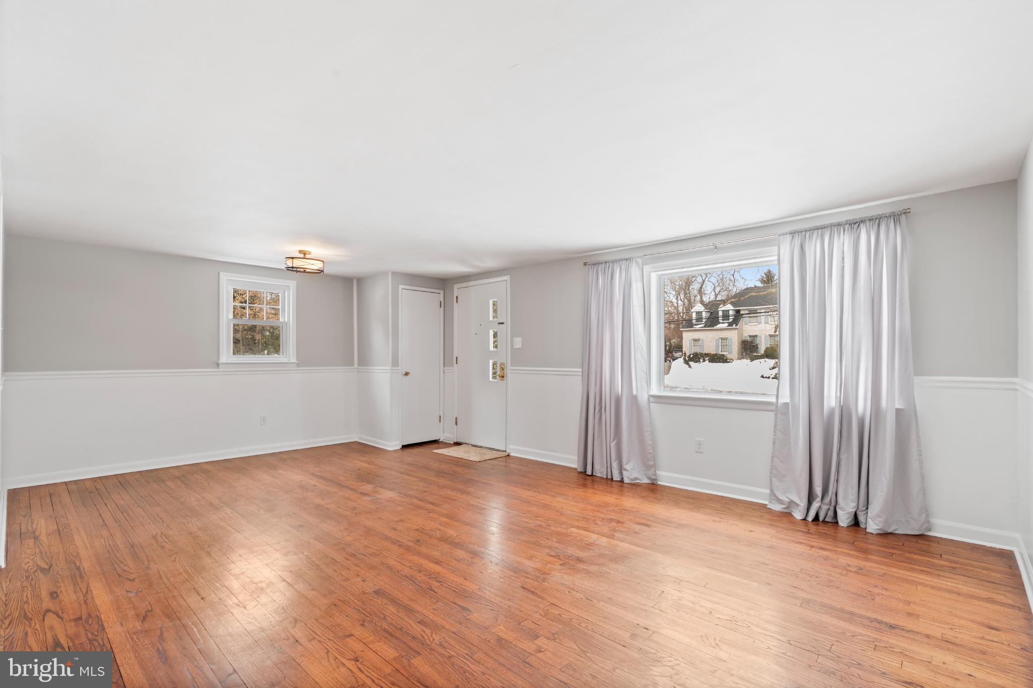 HIDDEN CREEK - Residential