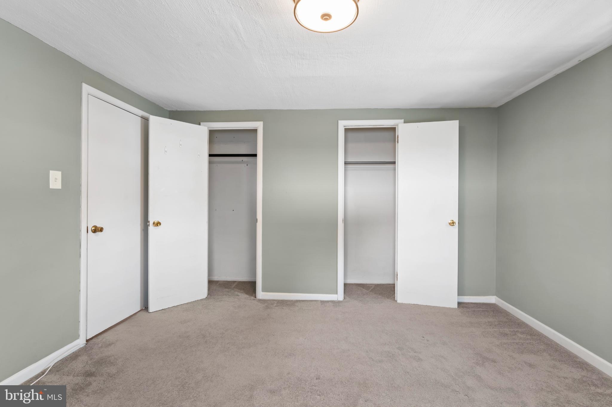 HIDDEN CREEK - Residential