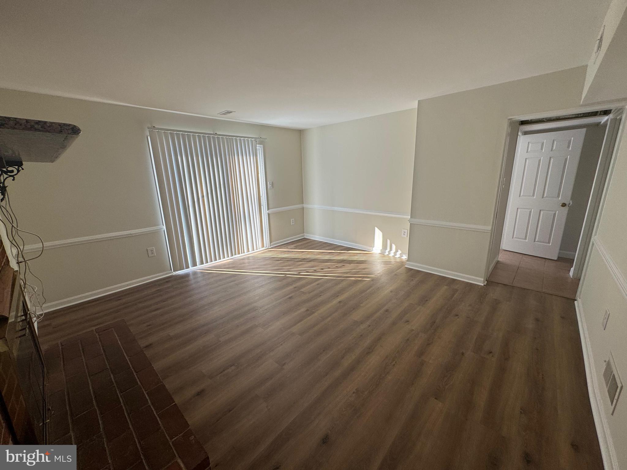 9207 HUNTING PINES PLACE