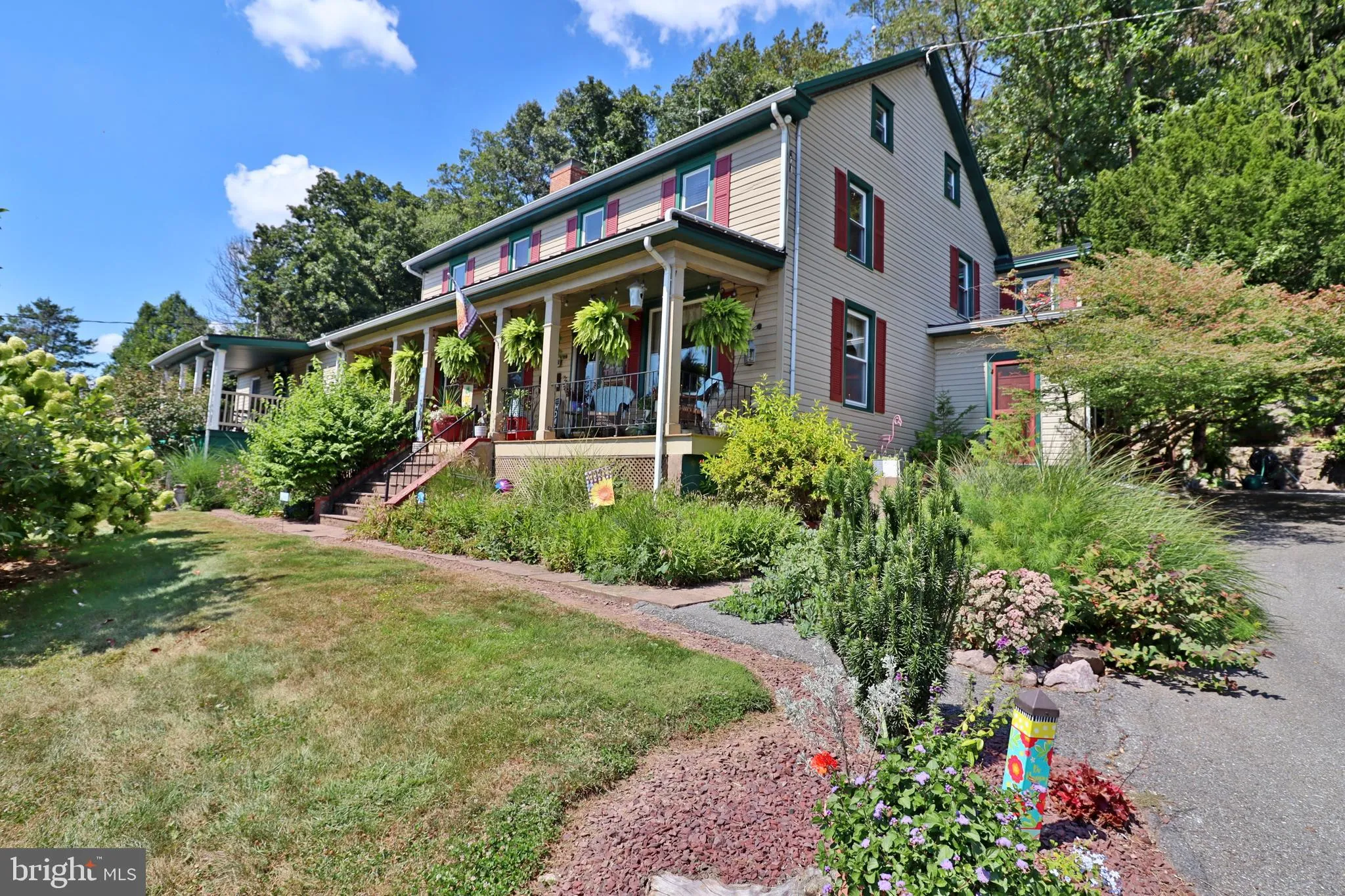 Reinholds, Pennsylvania 17569, United States, 1 Bedroom Bedrooms, ,Residential,Active,204345