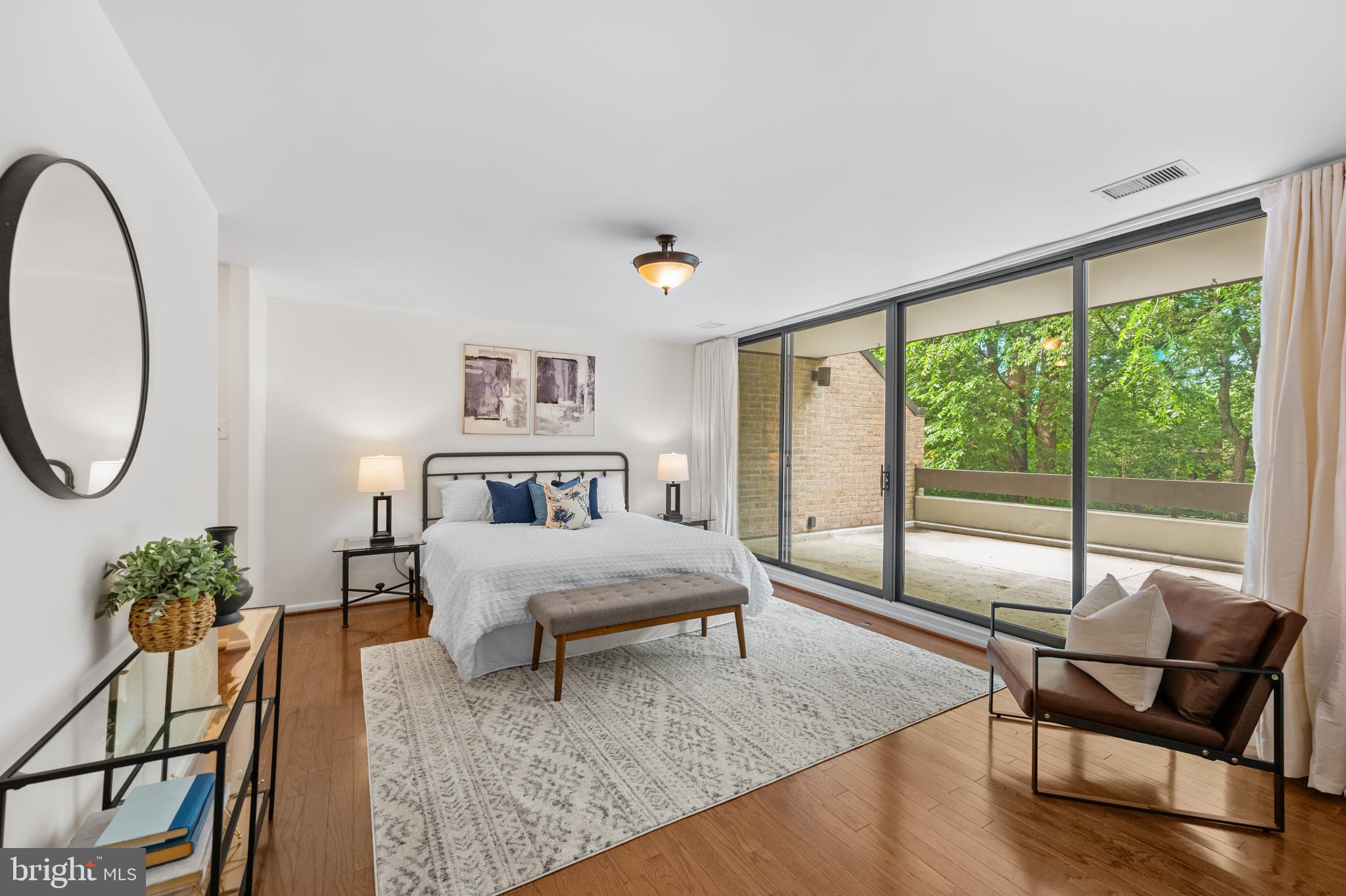 SUMNER VILLAGE - Residential