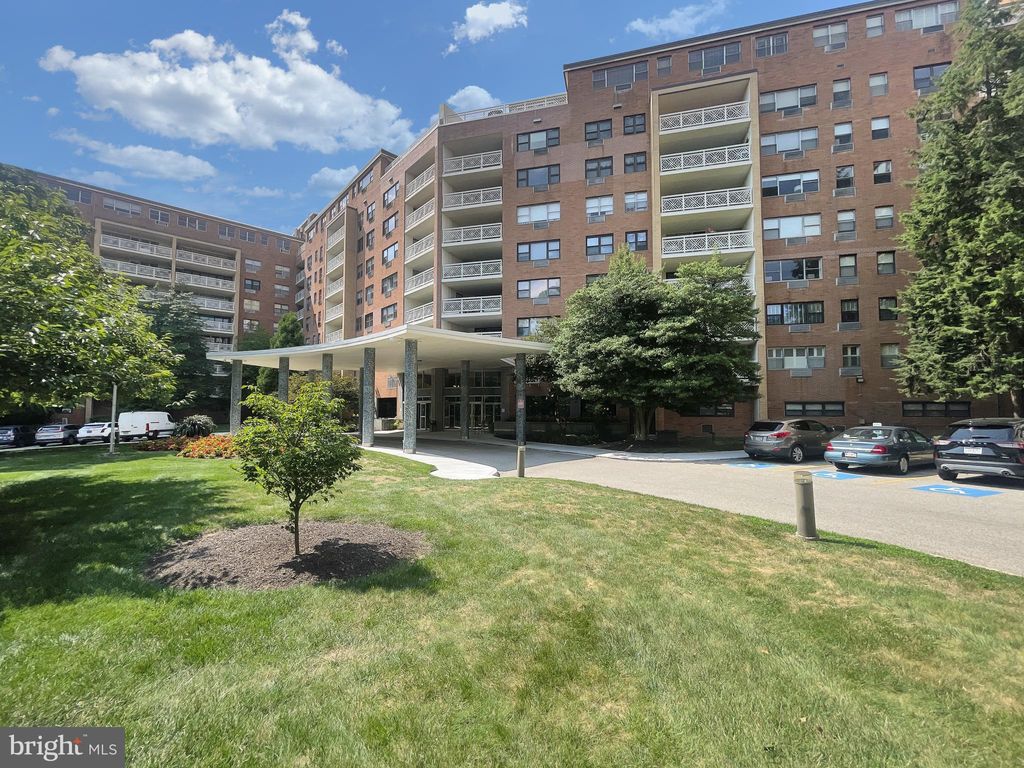 Photo of 7900 Old York Road #108-A, ELKINS PARK, PA 19027 (MLS # PAMC2112542)