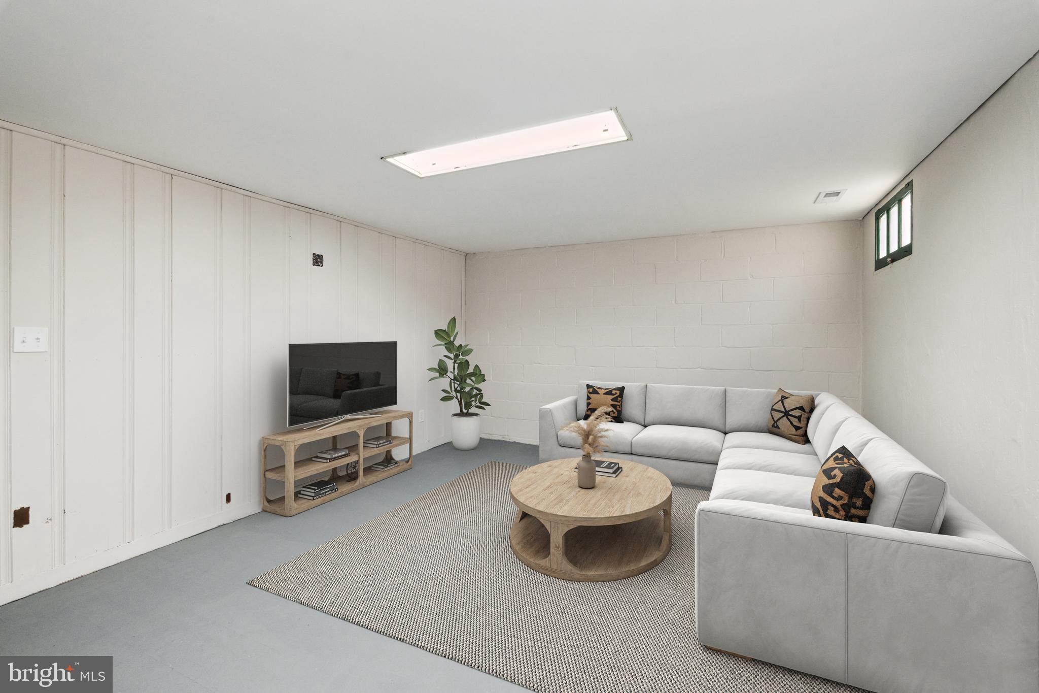 LOCH RAVEN - Residential