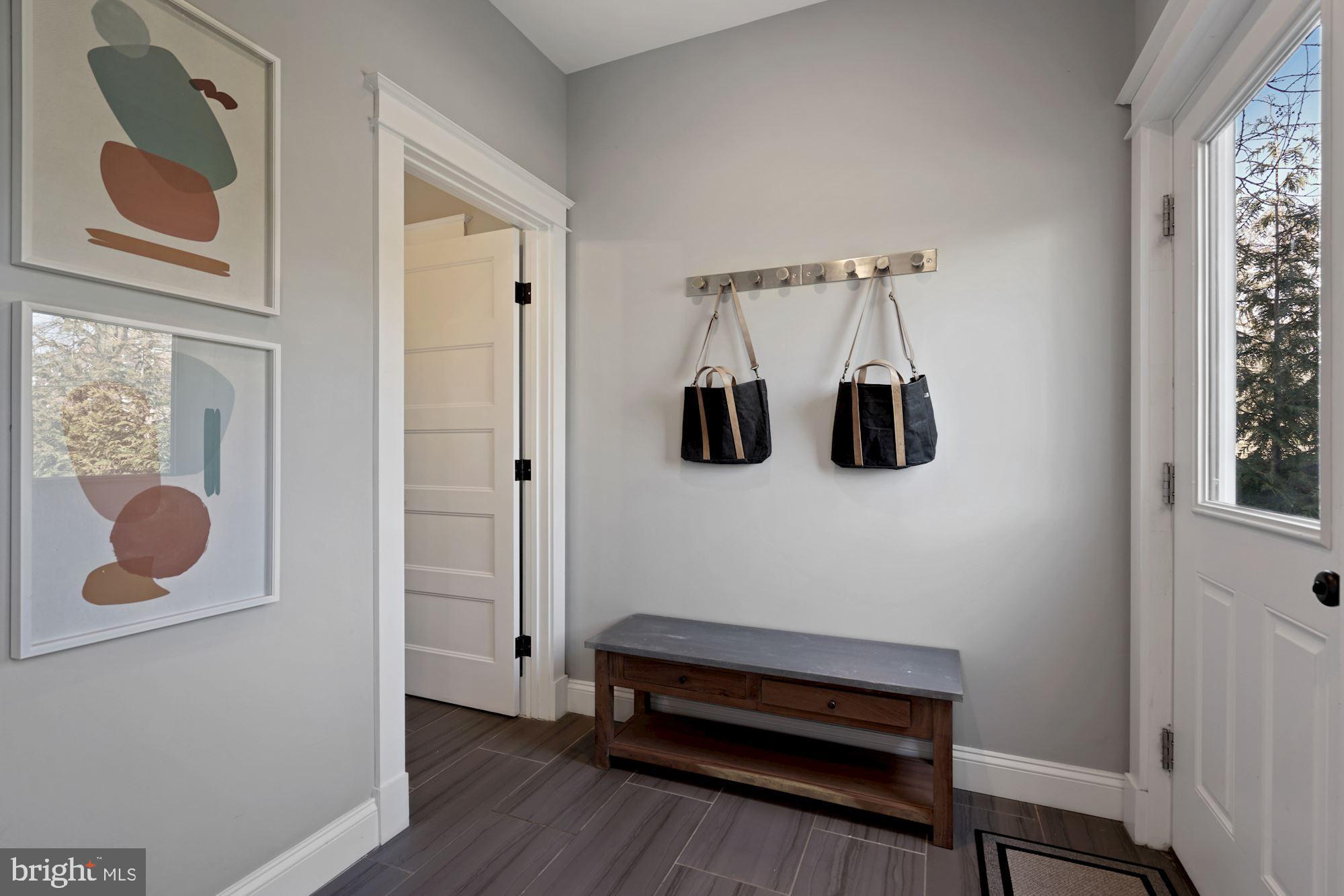 DEL RAY - Residential