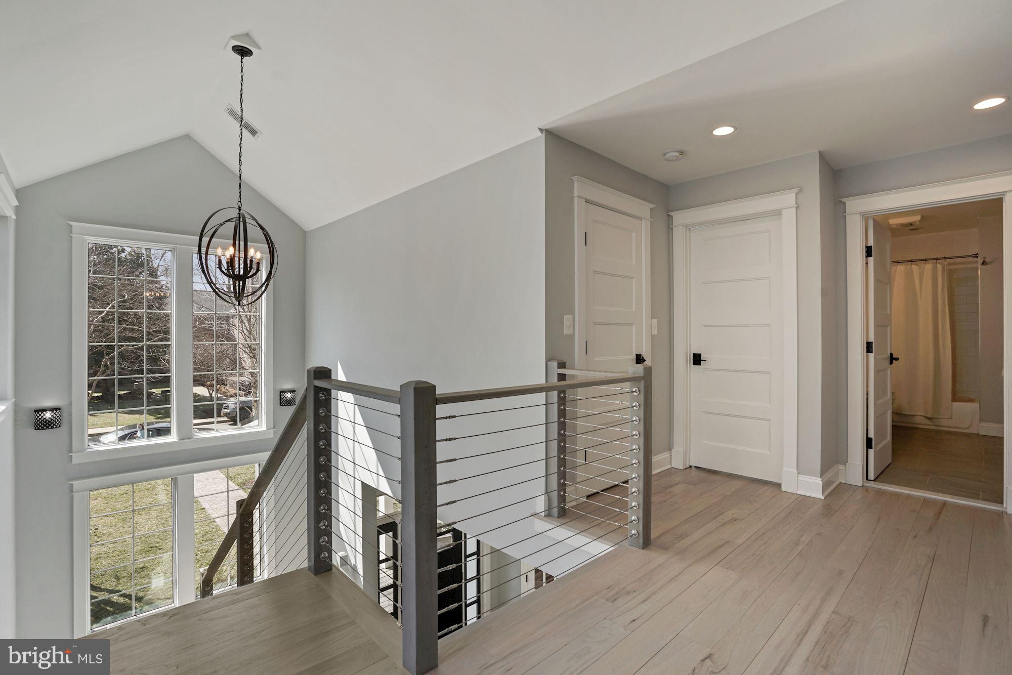 DEL RAY - Residential