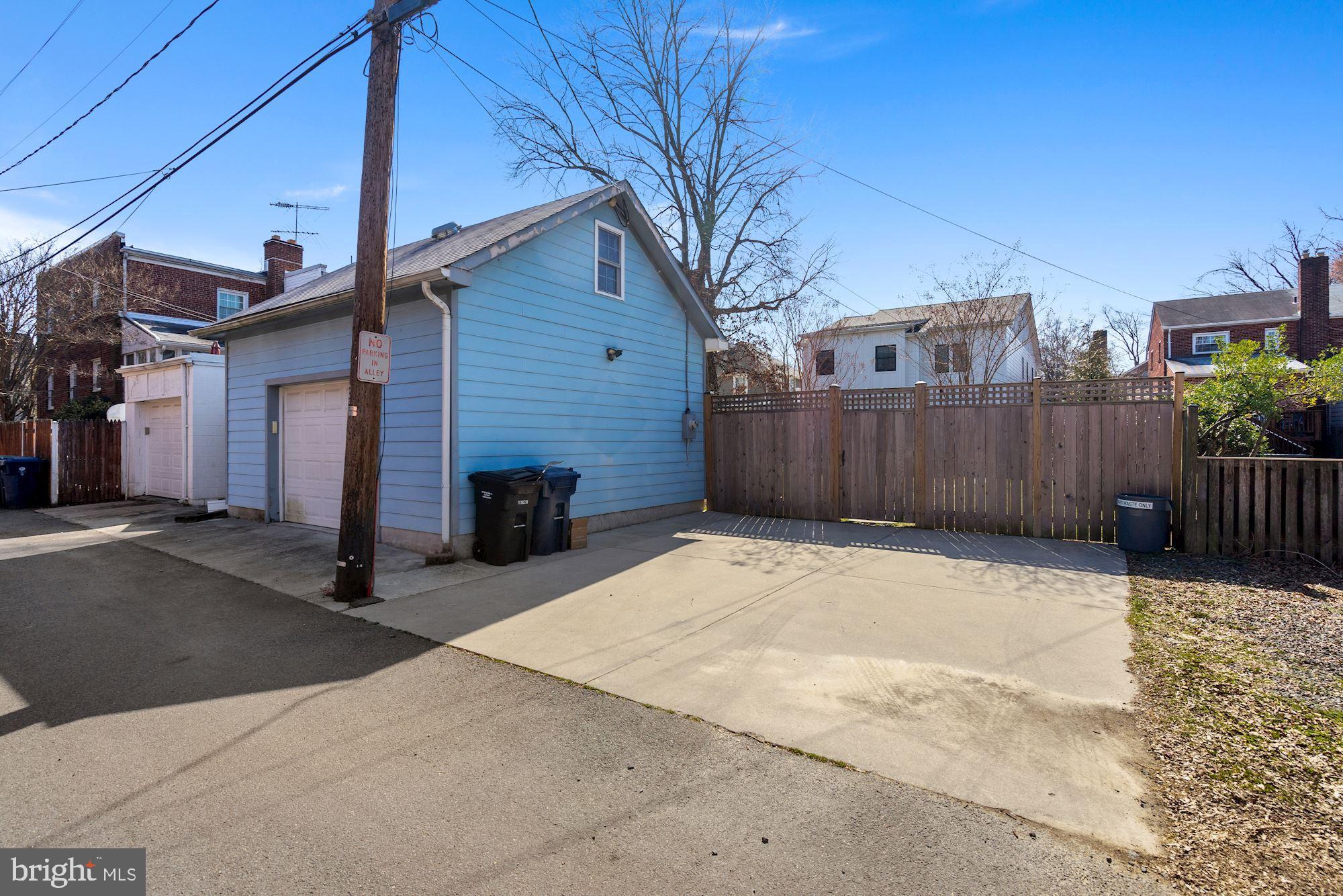 DEL RAY - Residential